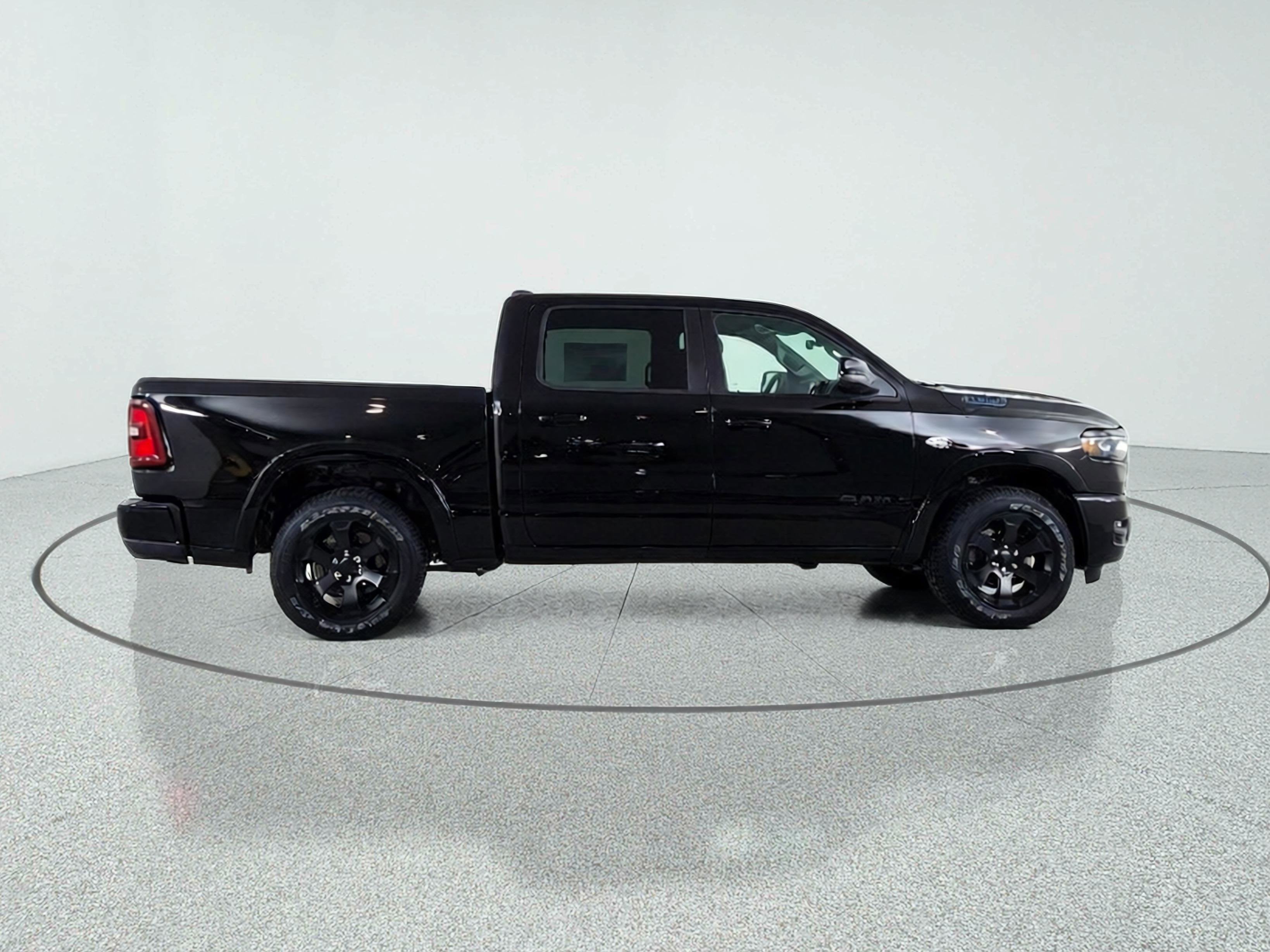 2026 RAM Ram 1500 RAM 1500 BIGHORN/LONESTAR CREW 4X4 (144.5 IN WB 5 FT 7 IN BOX)