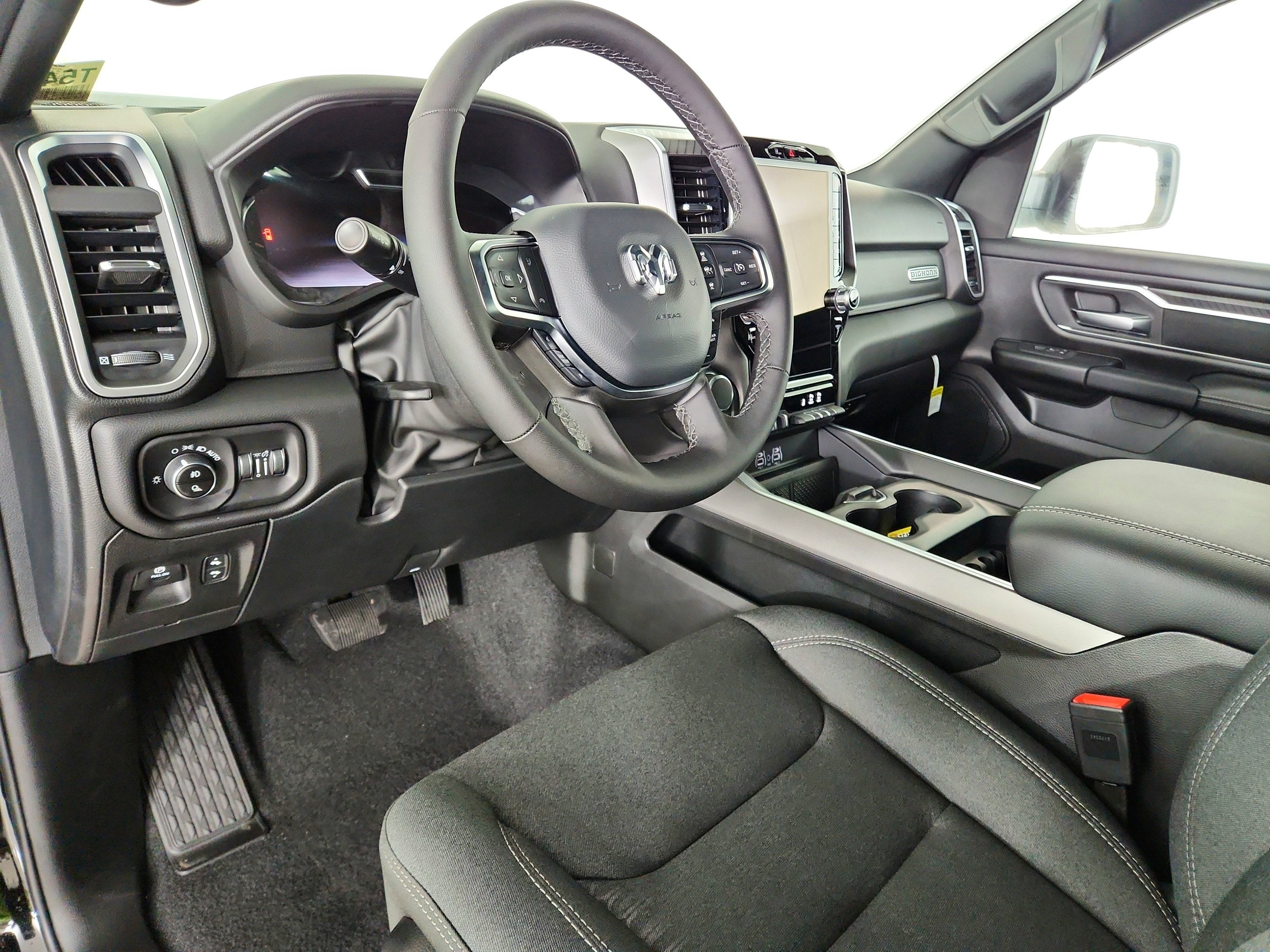 2026 RAM Ram 1500 RAM 1500 BIGHORN/LONESTAR CREW 4X4 (144.5 IN WB 5 FT 7 IN BOX)