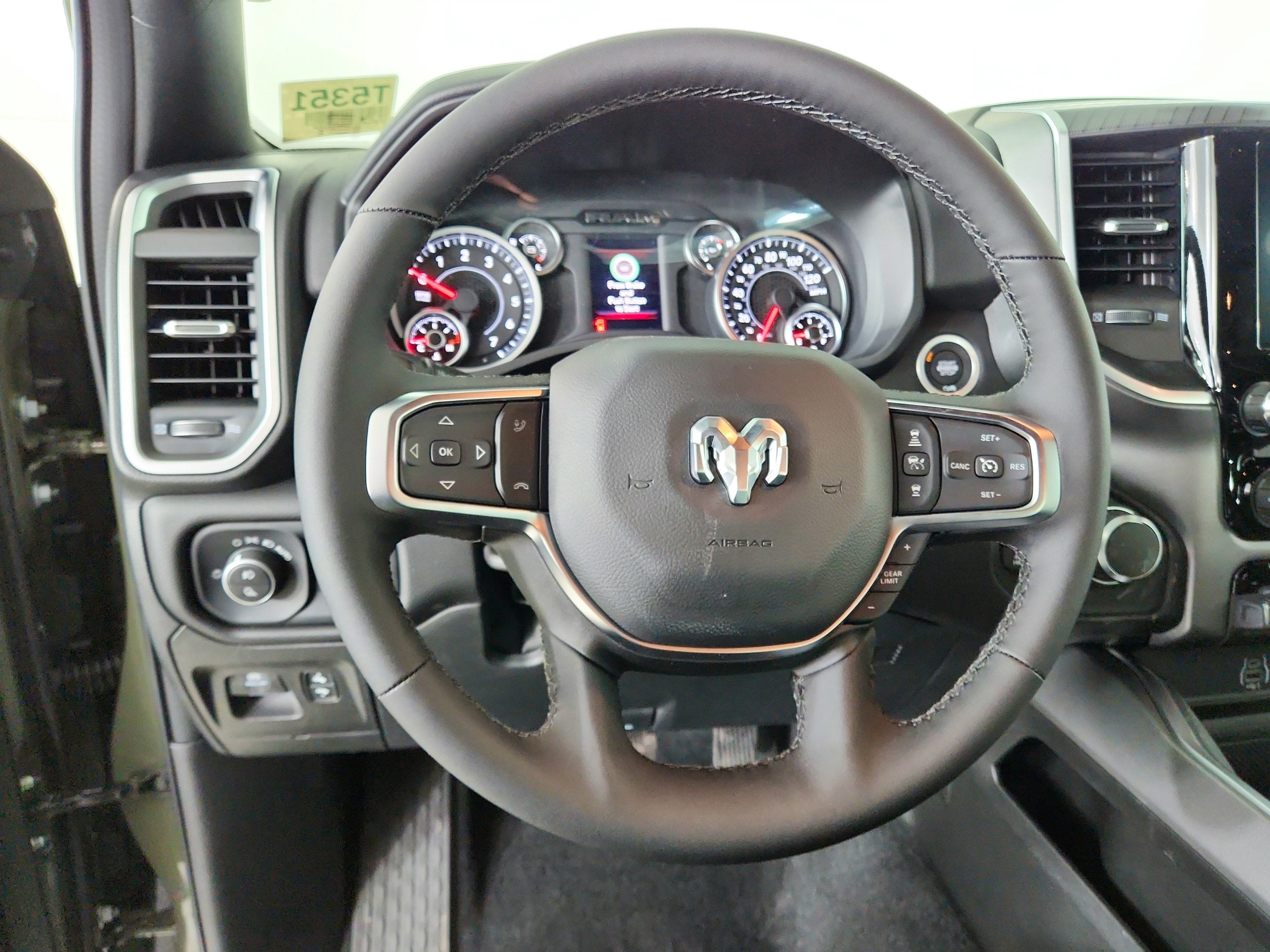 2026 RAM Ram 1500 RAM 1500 BIGHORN/LONESTAR CREW 4X4 (144.5 IN WB 5 FT 7 IN BOX)