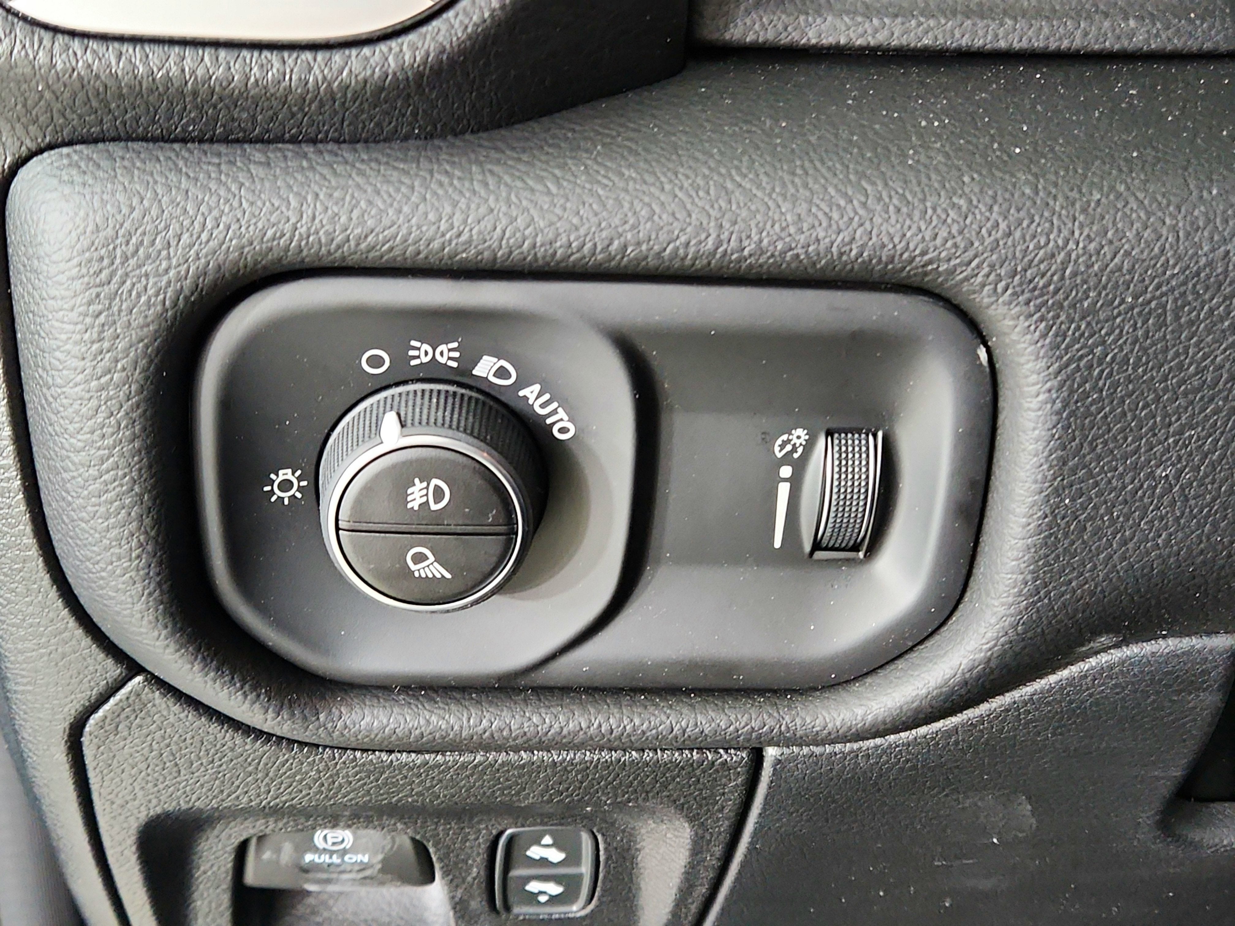 2026 RAM Ram 1500 RAM 1500 BIGHORN/LONESTAR CREW 4X4 (144.5 IN WB 5 FT 7 IN BOX)