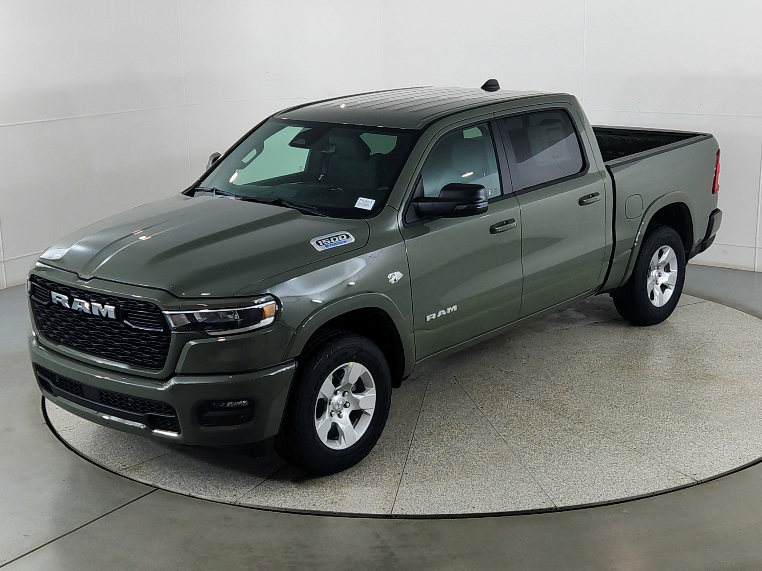 2026 RAM Ram 1500 RAM 1500 BIGHORN/LONESTAR CREW 4X4 (144.5 IN WB 5 FT 7 IN BOX)