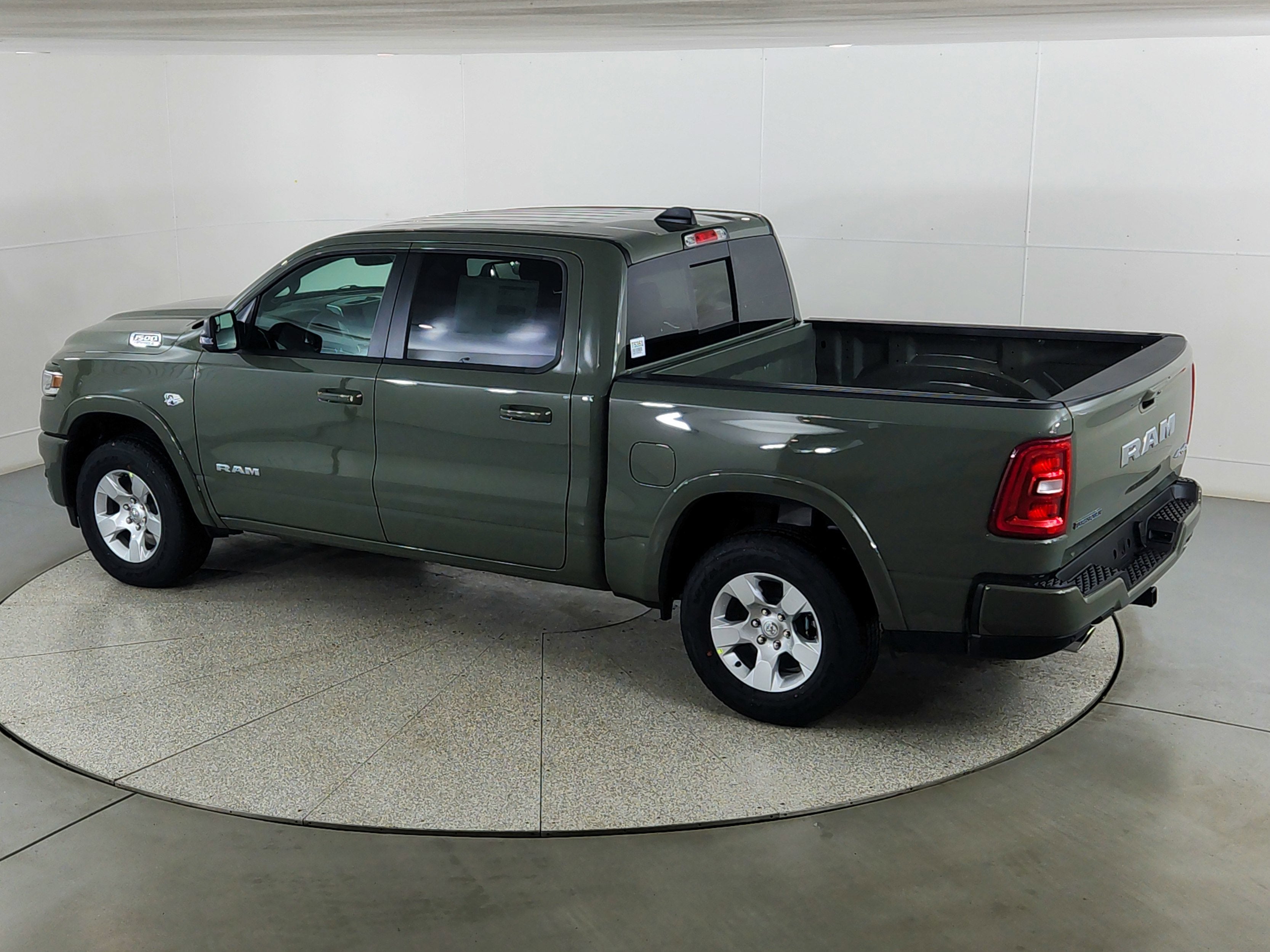 2026 RAM Ram 1500 RAM 1500 BIGHORN/LONESTAR CREW 4X4 (144.5 IN WB 5 FT 7 IN BOX)