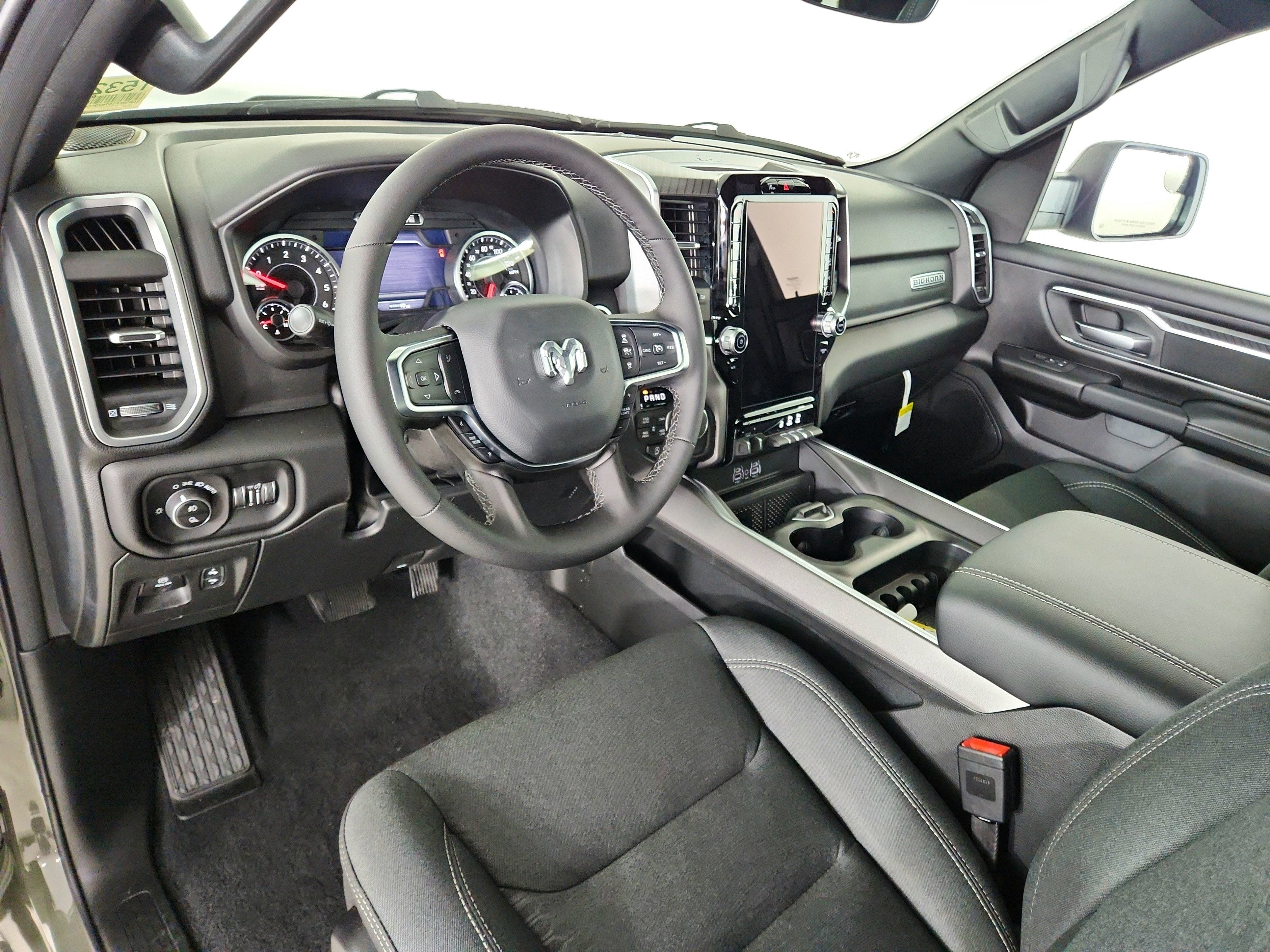 2026 RAM Ram 1500 RAM 1500 BIGHORN/LONESTAR CREW 4X4 (144.5 IN WB 5 FT 7 IN BOX)