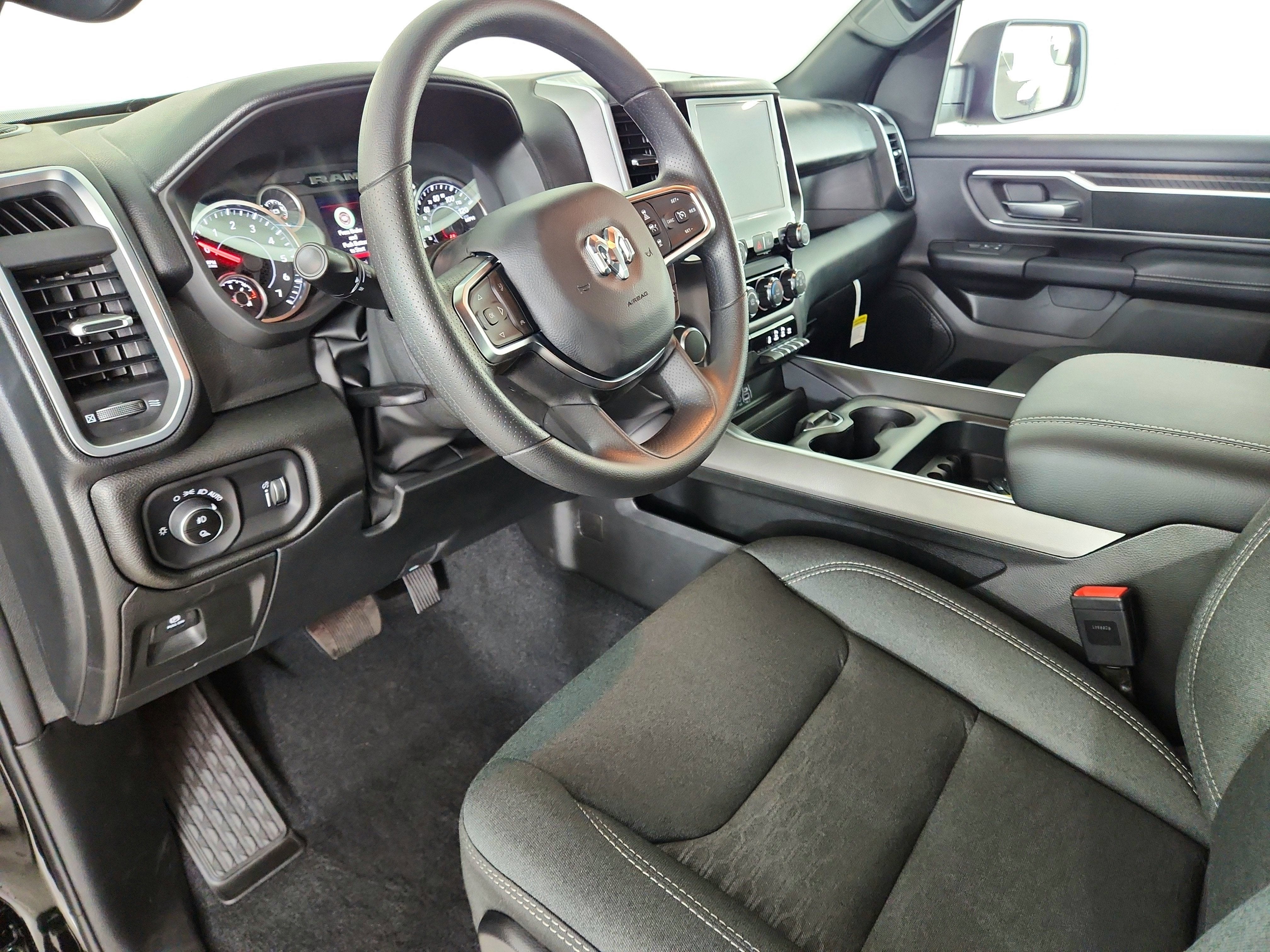 2026 RAM Ram 1500 RAM 1500 BIGHORN/LONESTAR CREW 4X4 (144.5 IN WB 5 FT 7 IN BOX)