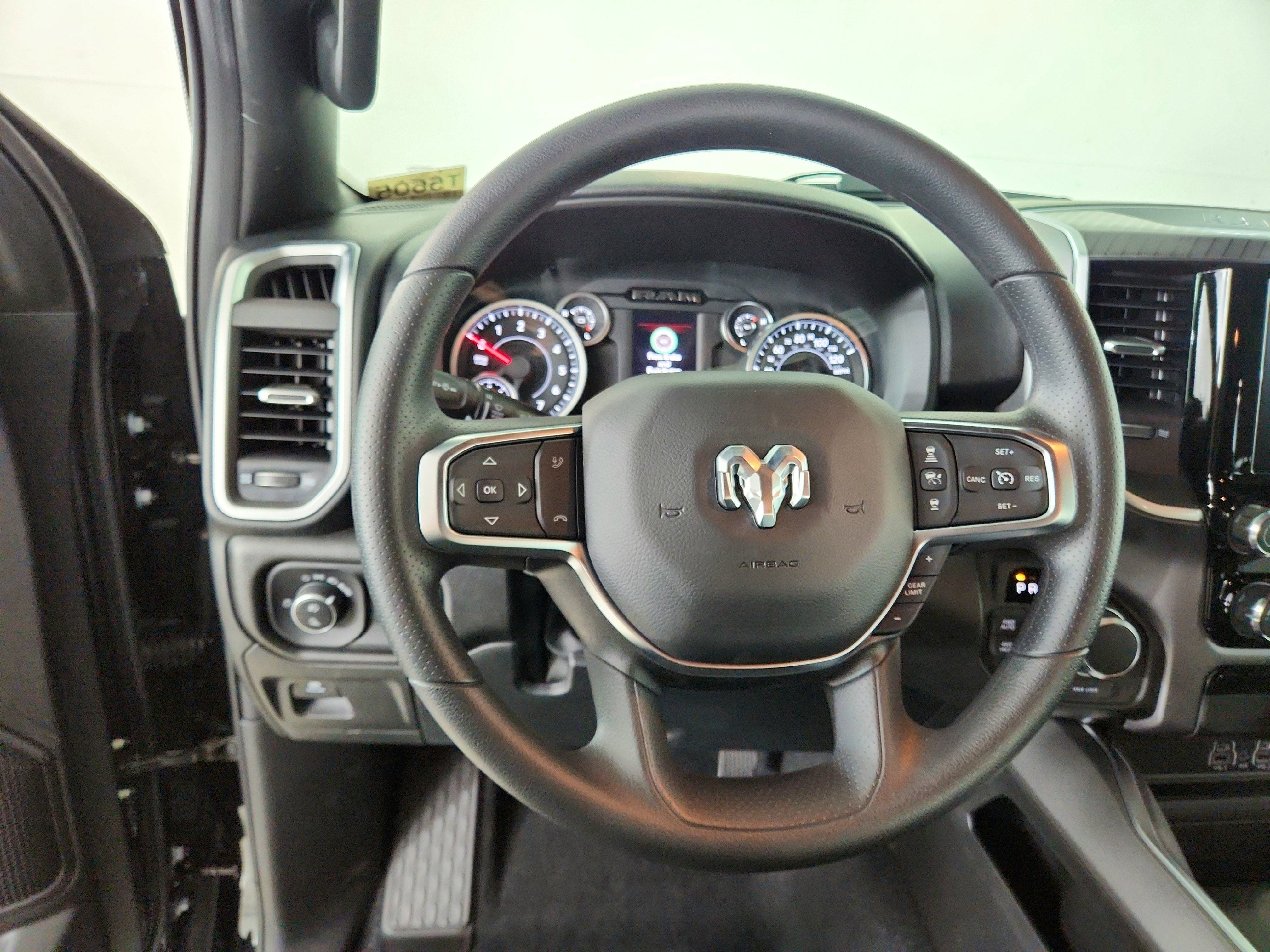 2026 RAM Ram 1500 RAM 1500 BIGHORN/LONESTAR CREW 4X4 (144.5 IN WB 5 FT 7 IN BOX)