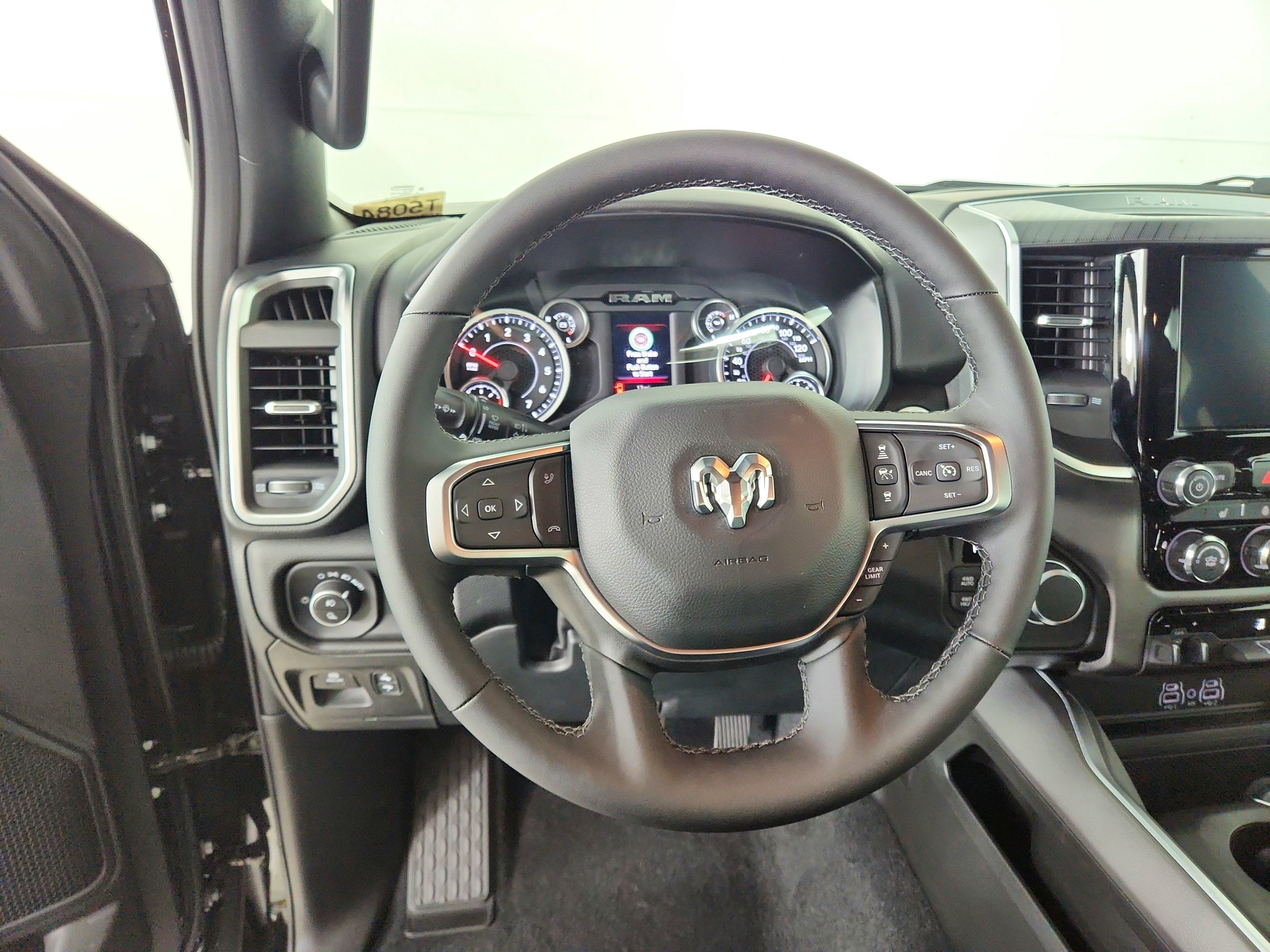 2026 RAM Ram 1500 RAM 1500 BIGHORN/LONESTAR CREW 4X4 (144.5 IN WB 5 FT 7 IN BOX)