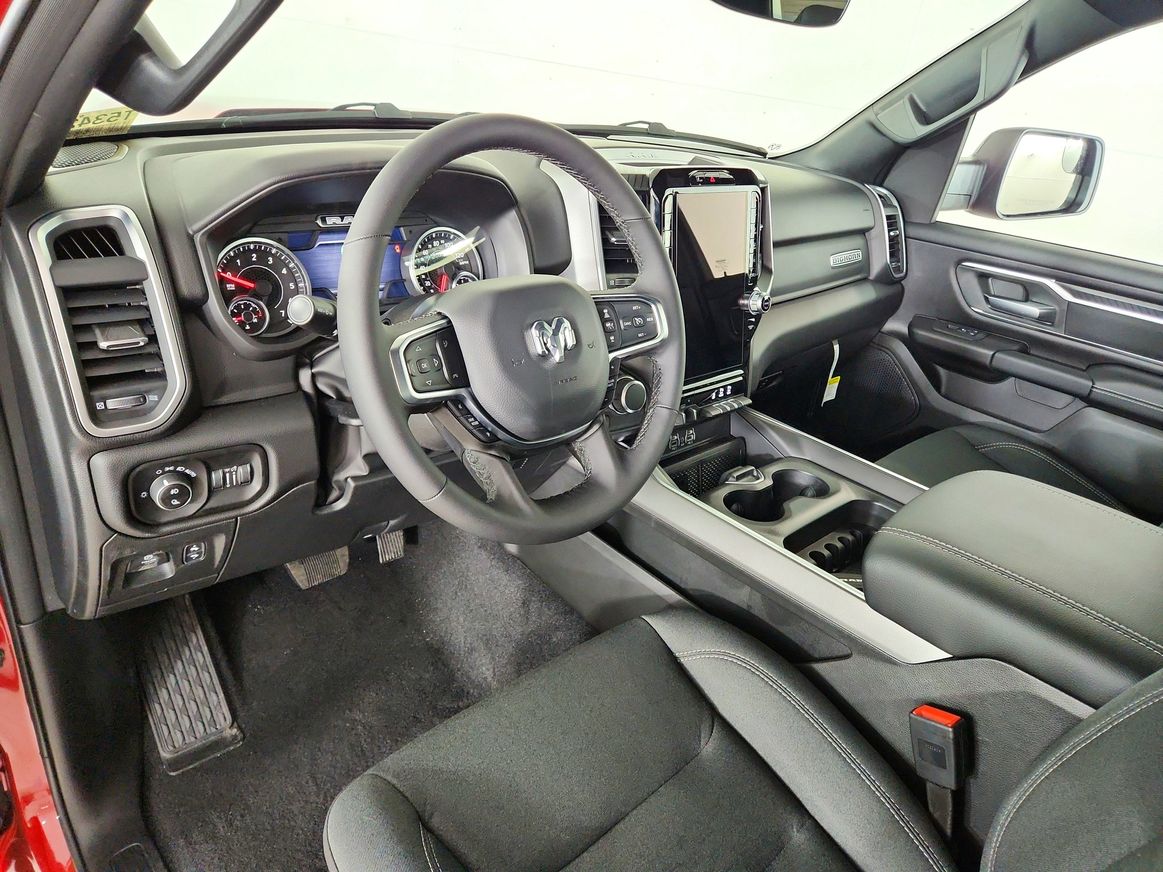 2026 RAM Ram 1500 RAM 1500 BIGHORN/LONESTAR CREW 4X4 (144.5 IN WB 5 FT 7 IN BOX)