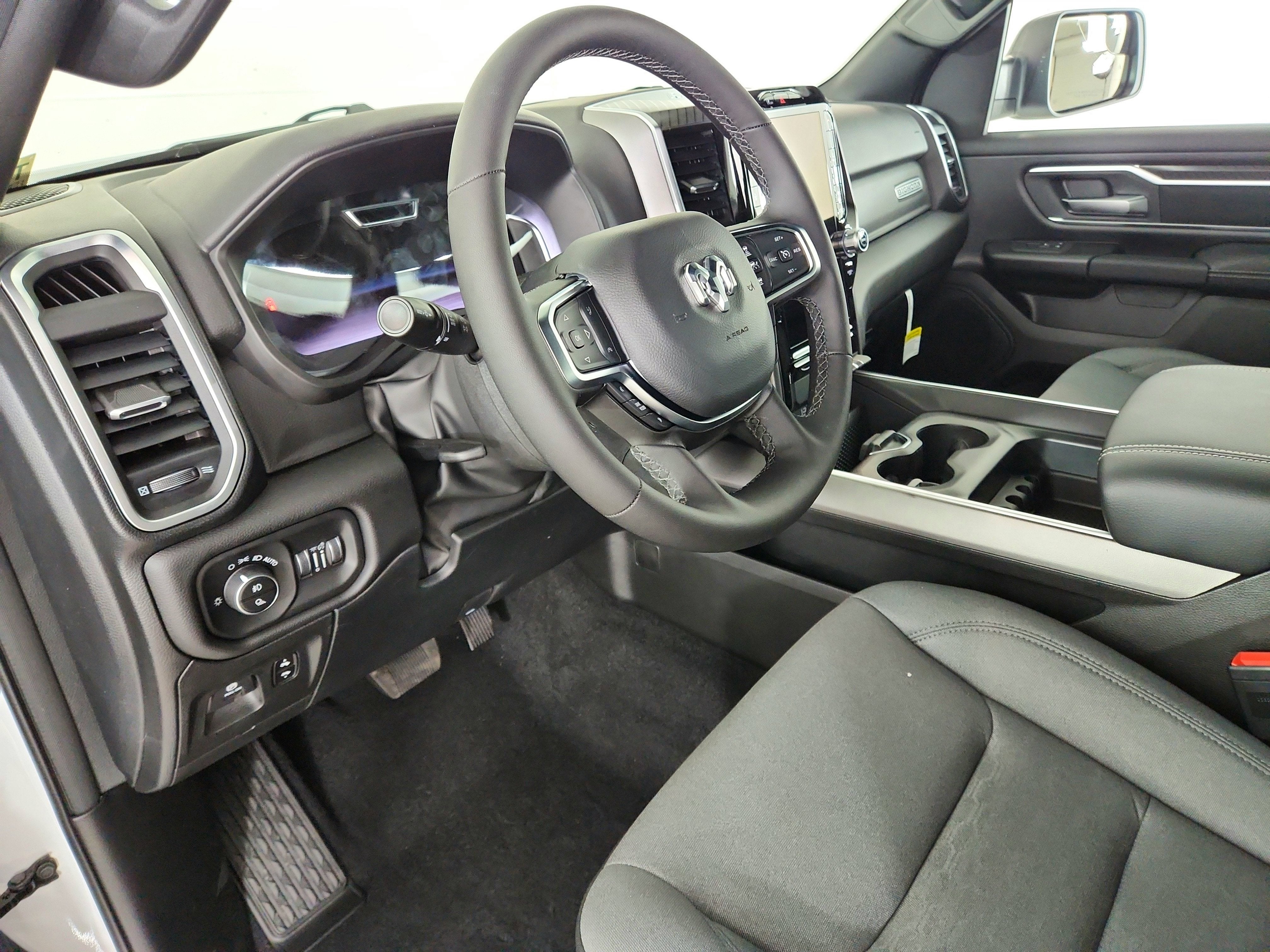 2026 RAM Ram 1500 RAM 1500 BIGHORN/LONESTAR CREW 4X4 (144.5 IN WB 5 FT 7 IN BOX)