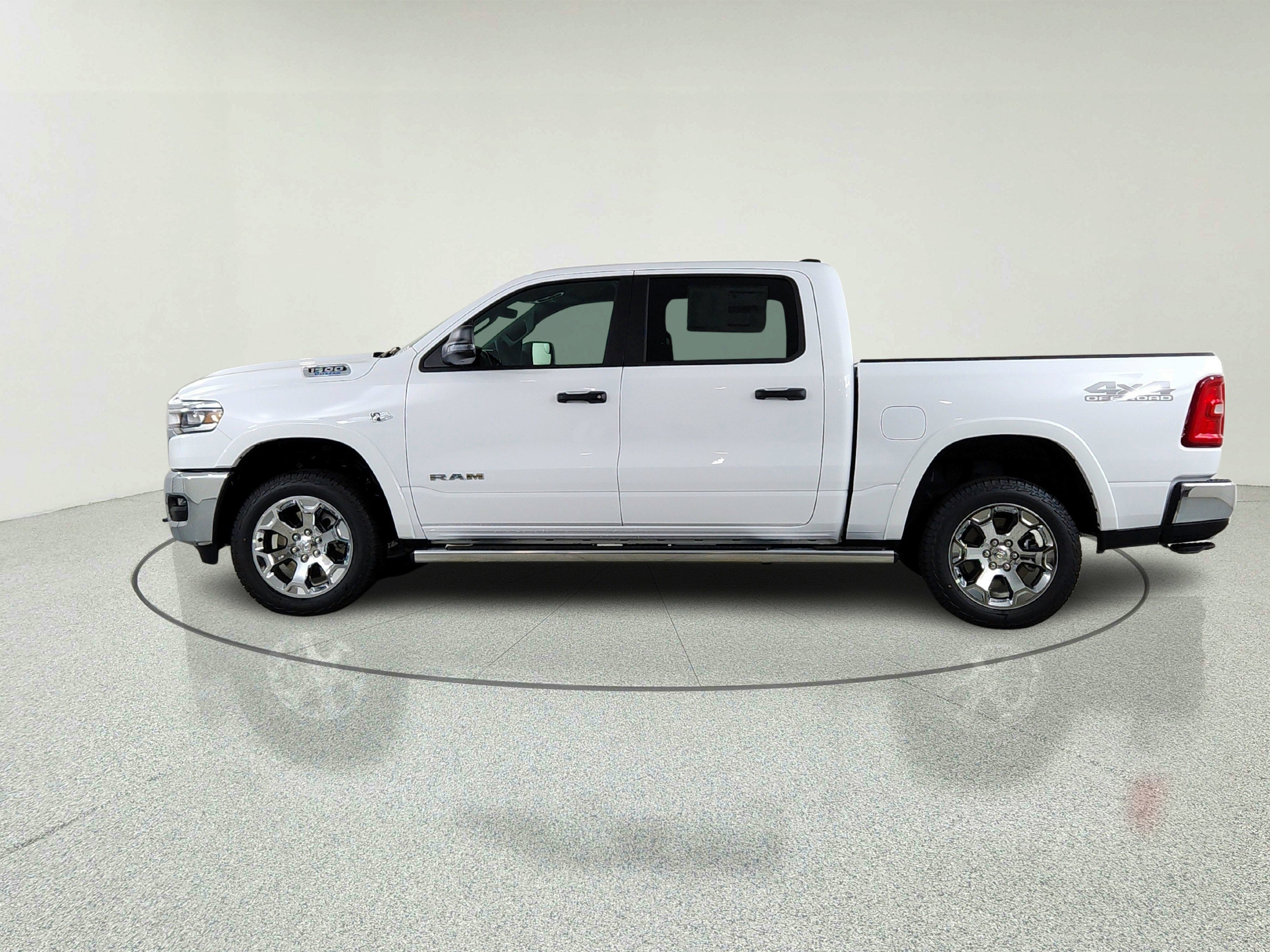 2026 RAM Ram 1500 RAM 1500 BIGHORN/LONESTAR CREW 4X4 (144.5 IN WB 5 FT 7 IN BOX)