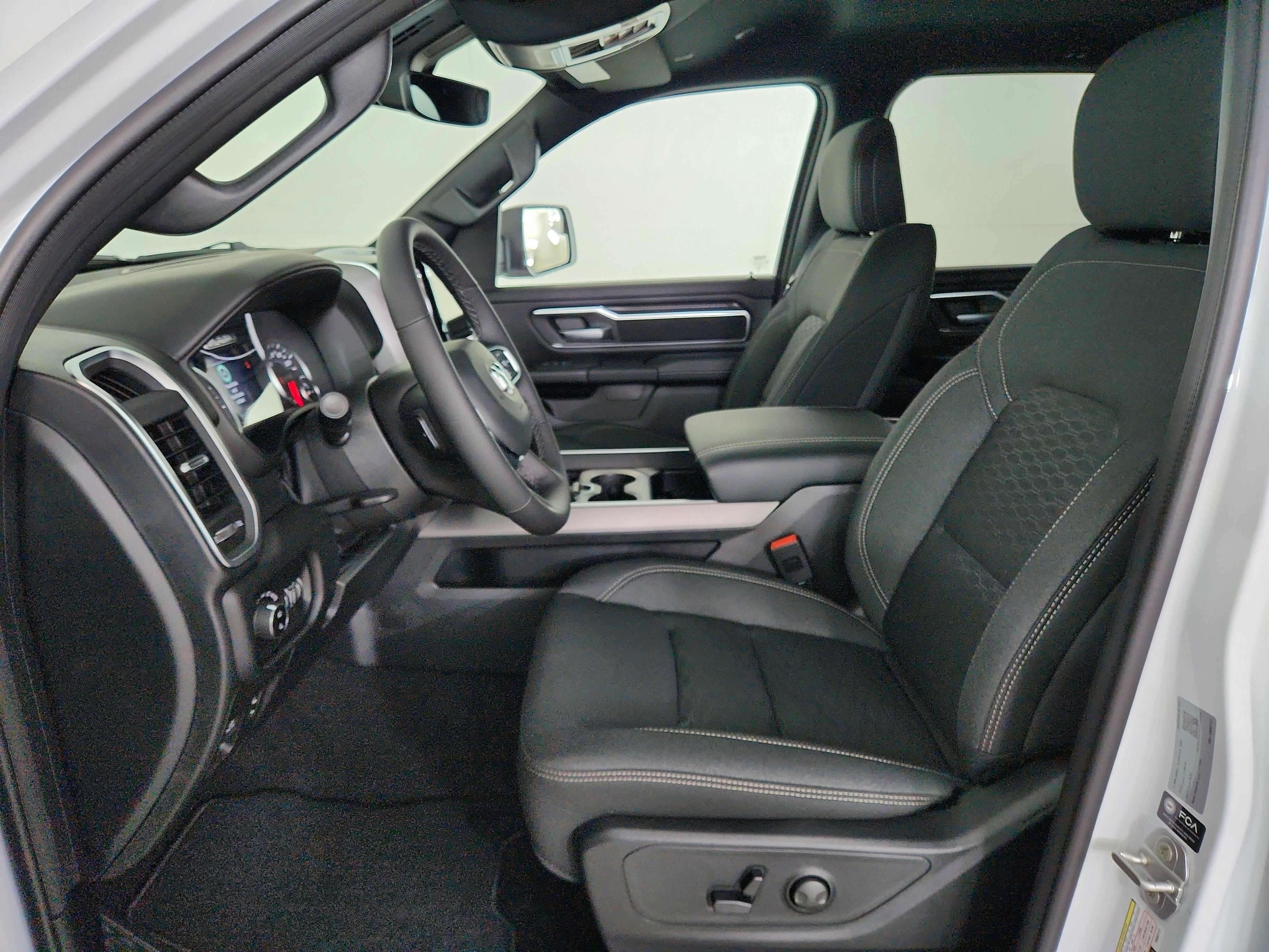 2026 RAM Ram 1500 RAM 1500 BIGHORN/LONESTAR CREW 4X4 (144.5 IN WB 5 FT 7 IN BOX)