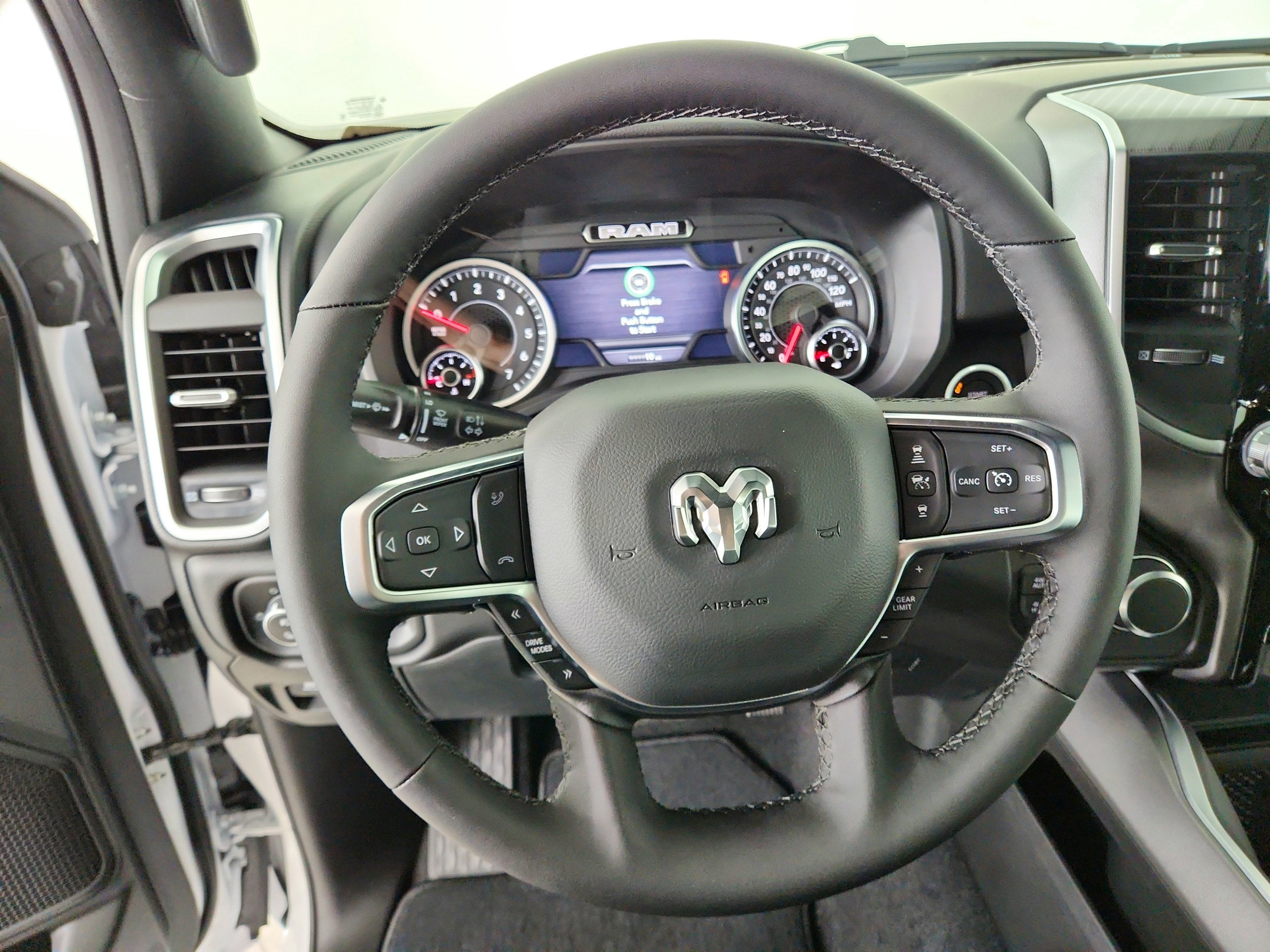 2026 RAM Ram 1500 RAM 1500 BIGHORN/LONESTAR CREW 4X4 (144.5 IN WB 5 FT 7 IN BOX)