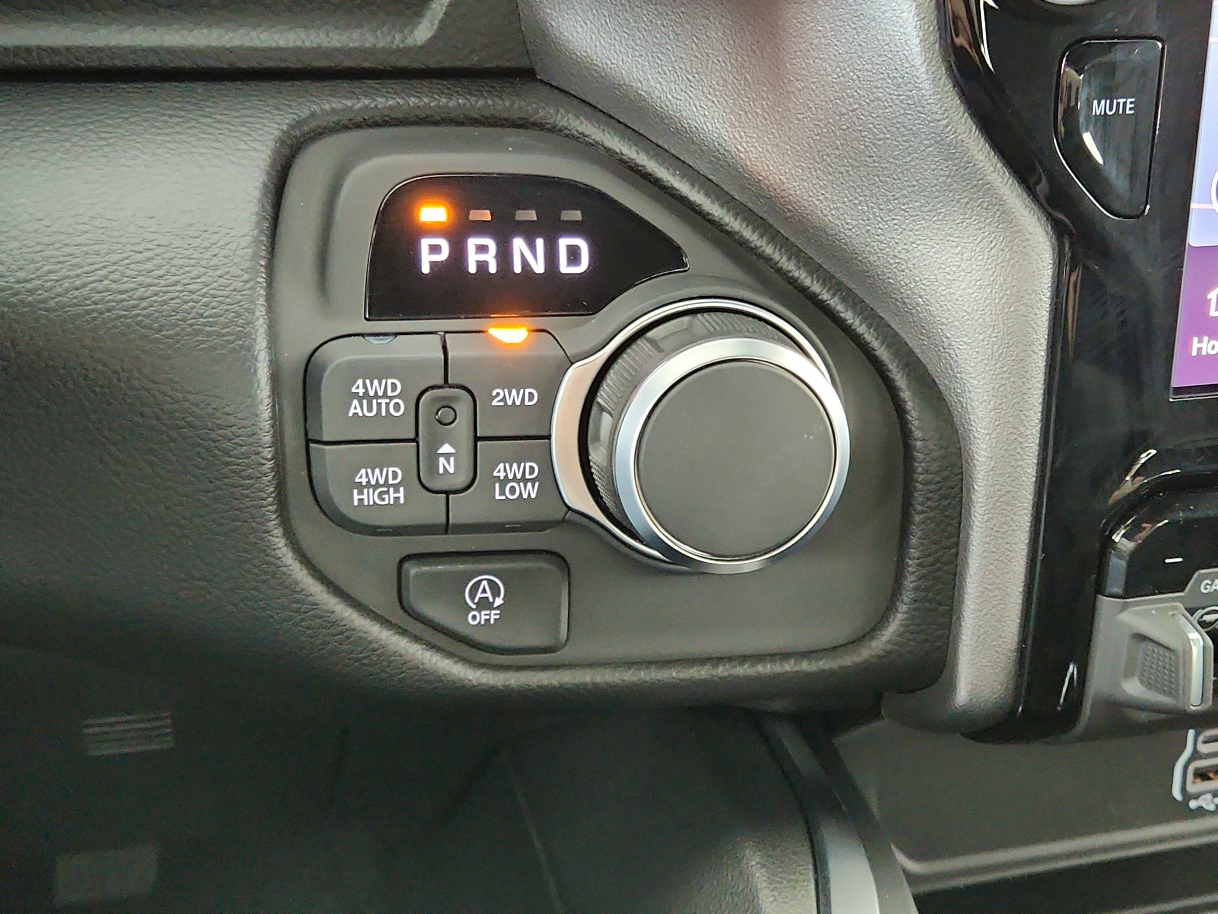 2026 RAM Ram 1500 RAM 1500 BIGHORN/LONESTAR CREW 4X4 (144.5 IN WB 5 FT 7 IN BOX)