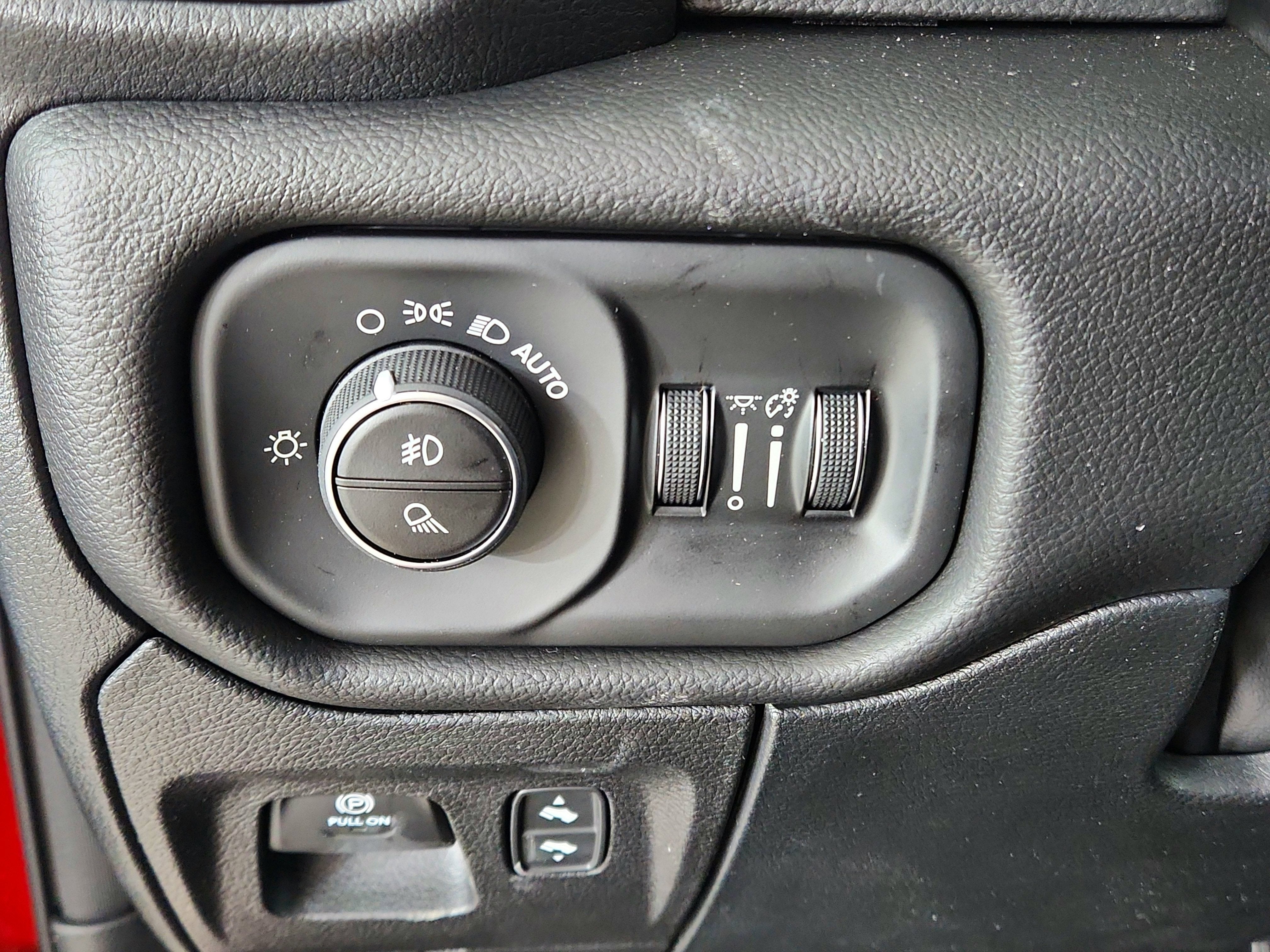 2026 RAM Ram 1500 RAM 1500 BIGHORN/LONESTAR CREW 4X4 (144.5 IN WB 5 FT 7 IN BOX)