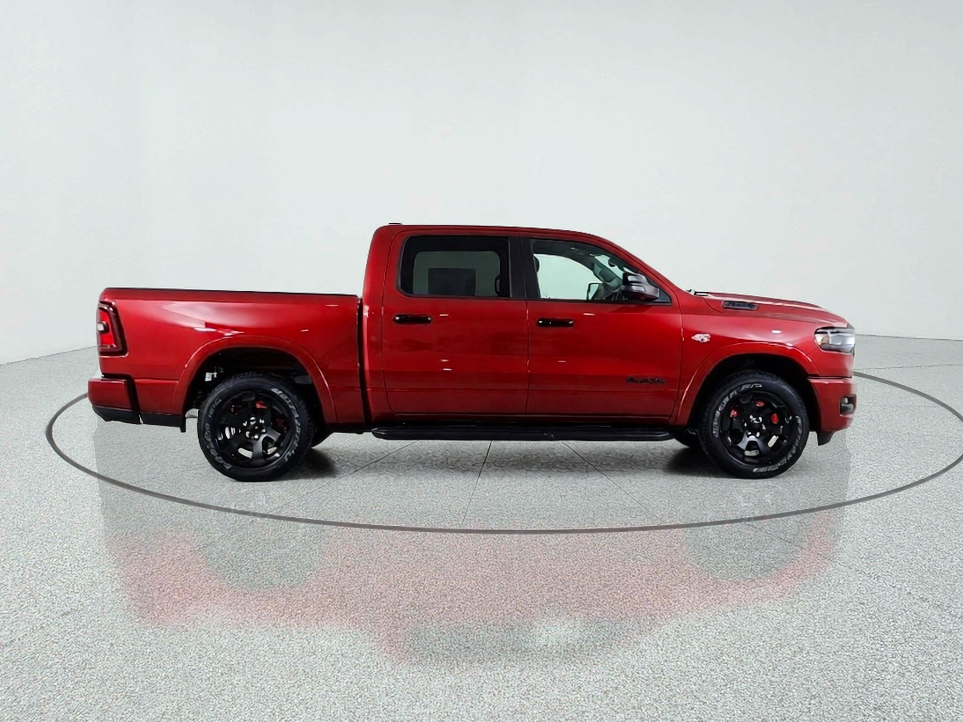 2026 RAM Ram 1500 RAM 1500 BIGHORN/LONESTAR CREW 4X4 (144.5 IN WB 5 FT 7 IN BOX)