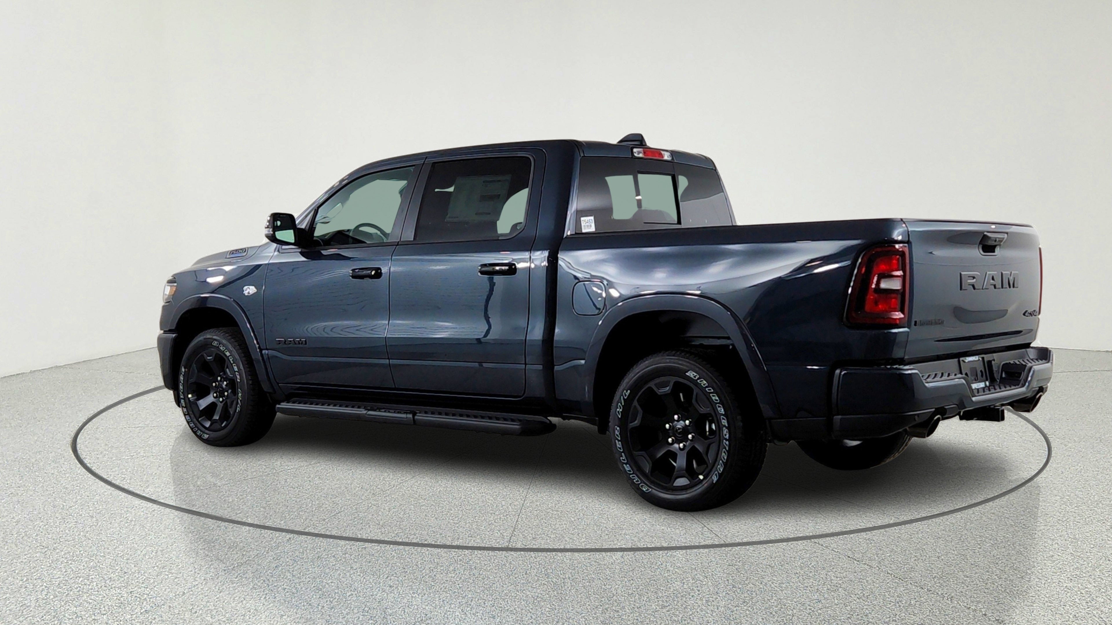 2026 RAM Ram 1500 RAM 1500 BIGHORN/LONESTAR CREW 4X4 (144.5 IN WB 5 FT 7 IN BOX)