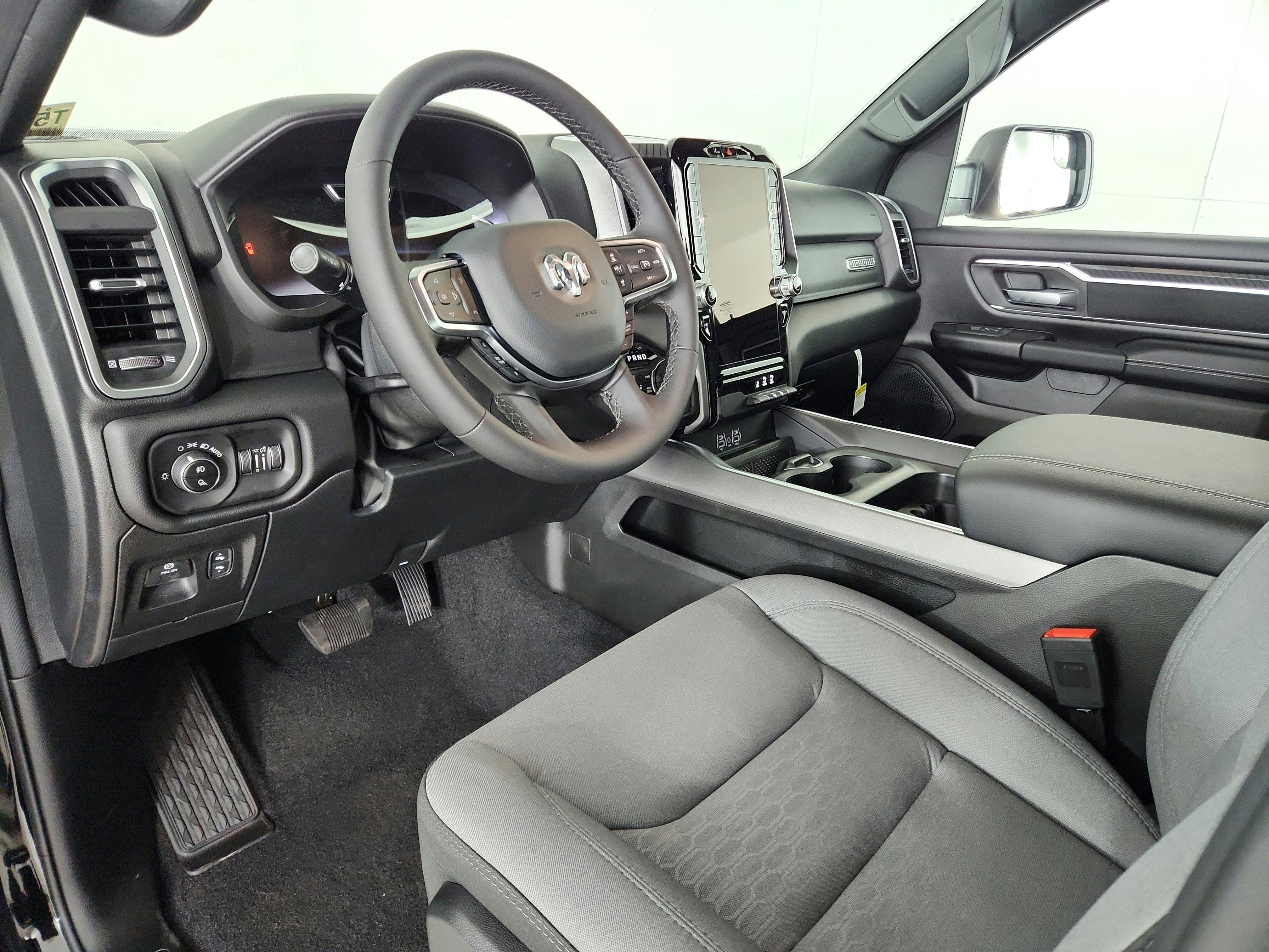 2026 RAM Ram 1500 RAM 1500 BIGHORN/LONESTAR CREW 4X4 (144.5 IN WB 5 FT 7 IN BOX)