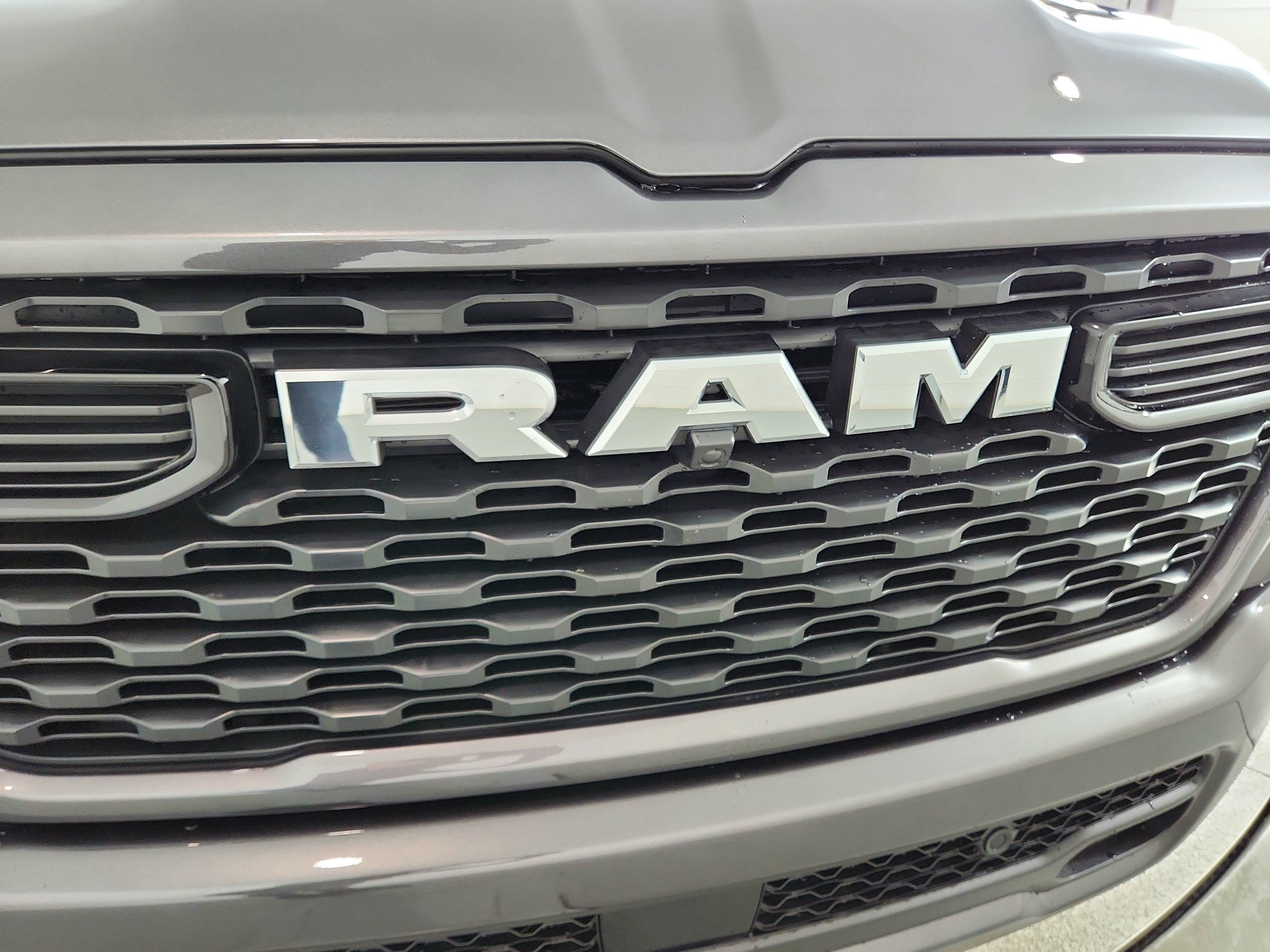 2026 RAM Ram 1500 RAM 1500 BIGHORN/LONESTAR CREW 4X4 (144.5 IN WB 5 FT 7 IN BOX)