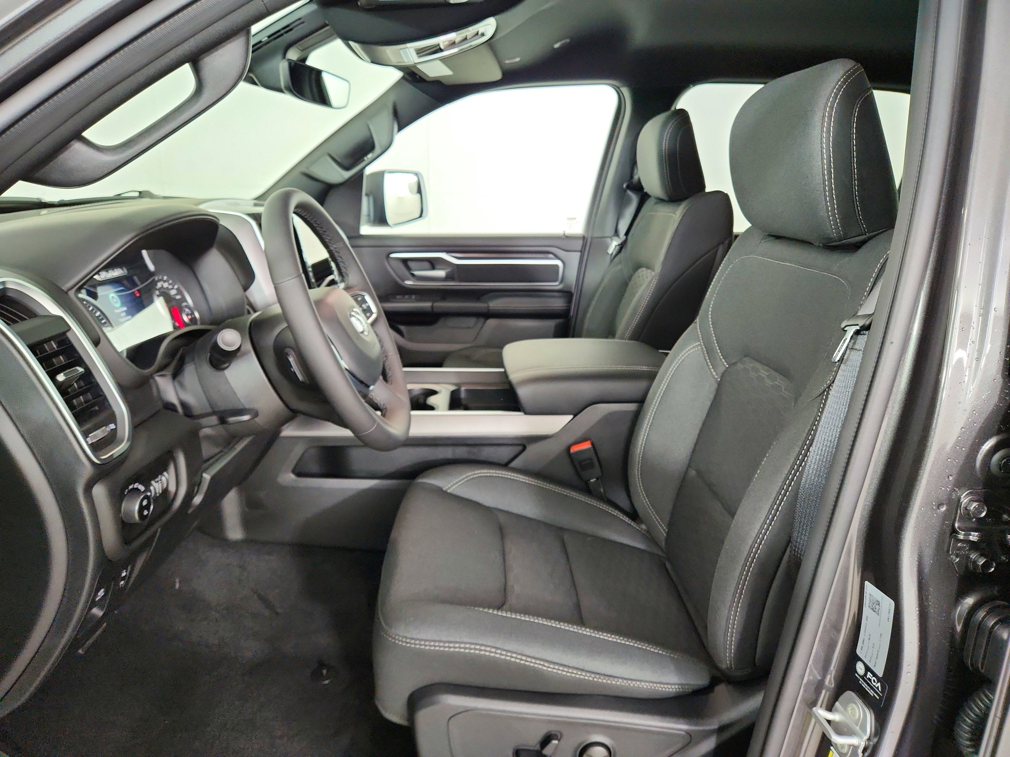 2026 RAM Ram 1500 RAM 1500 BIGHORN/LONESTAR CREW 4X4 (144.5 IN WB 5 FT 7 IN BOX)