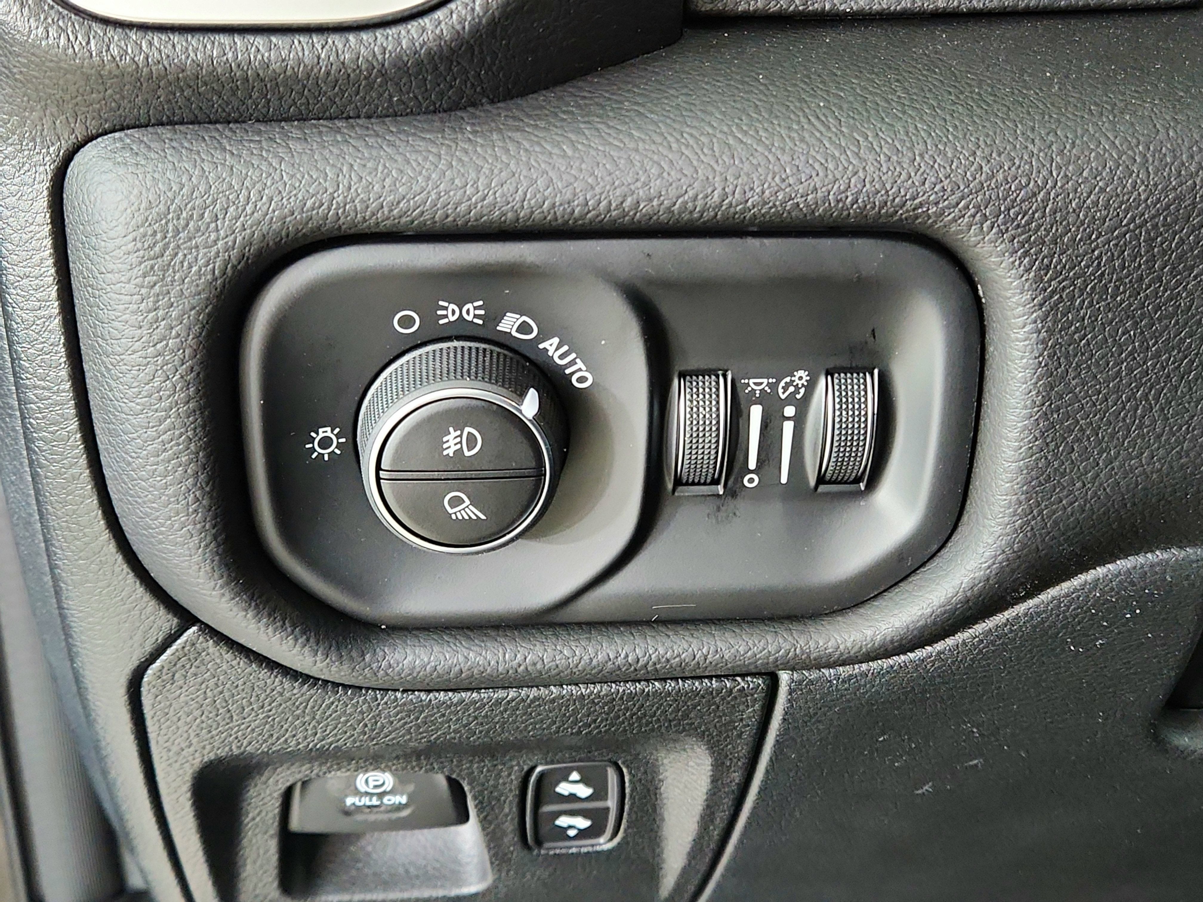 2026 RAM Ram 1500 RAM 1500 BIGHORN/LONESTAR CREW 4X4 (144.5 IN WB 5 FT 7 IN BOX)