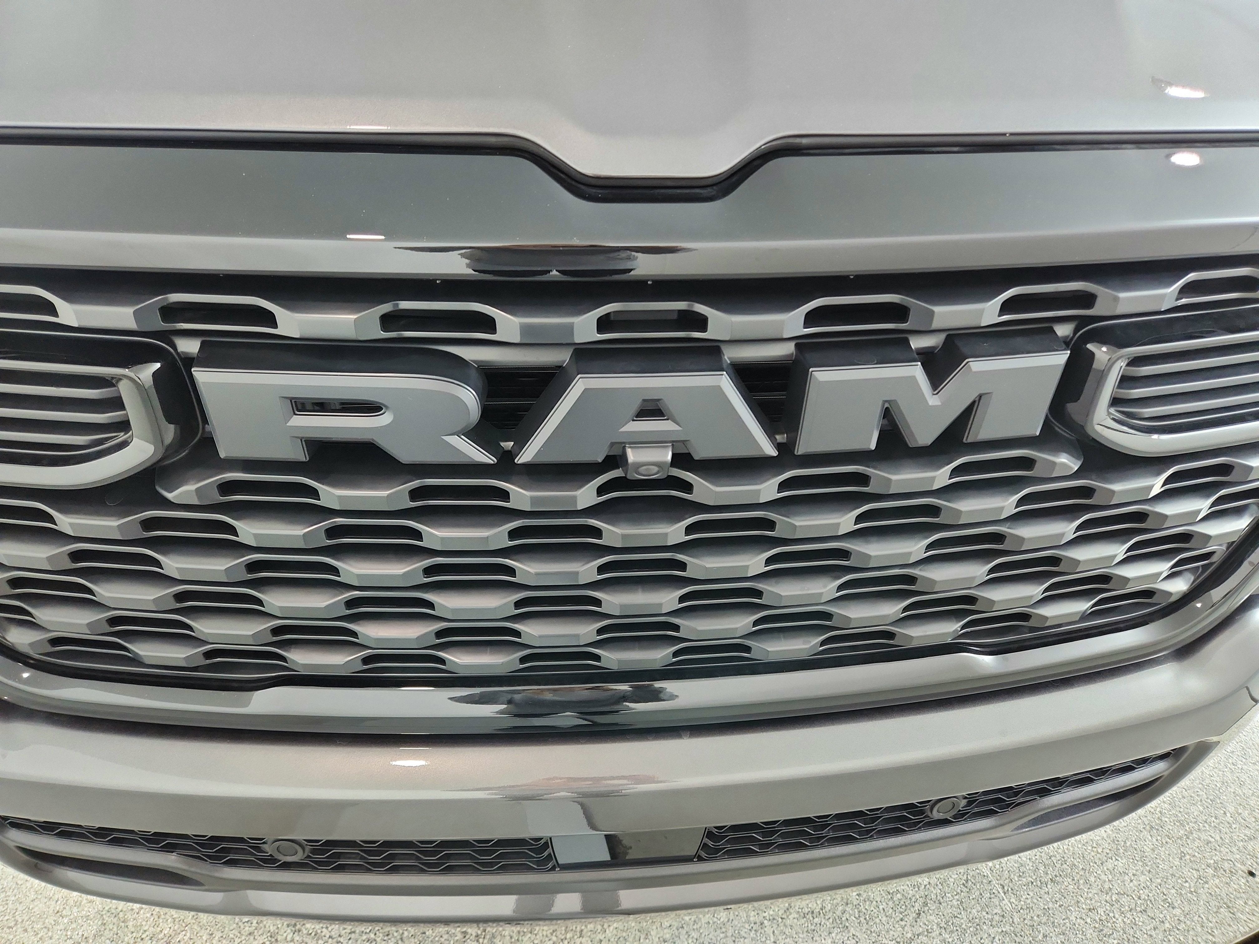 2026 RAM Ram 1500 RAM 1500 BIGHORN/LONESTAR CREW 4X4 (144.5 IN WB 5 FT 7 IN BOX)