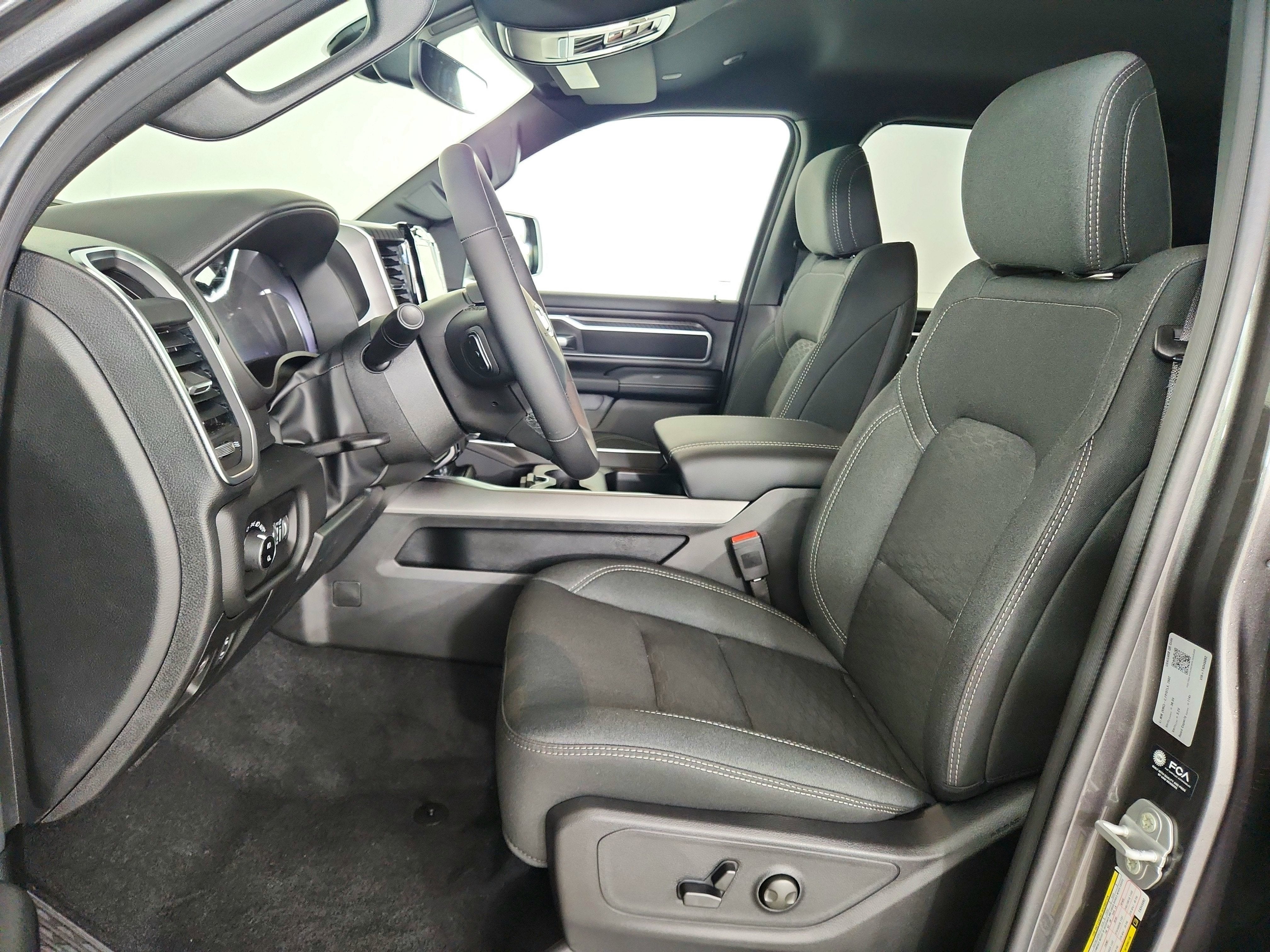 2026 RAM Ram 1500 RAM 1500 BIGHORN/LONESTAR CREW 4X4 (144.5 IN WB 5 FT 7 IN BOX)