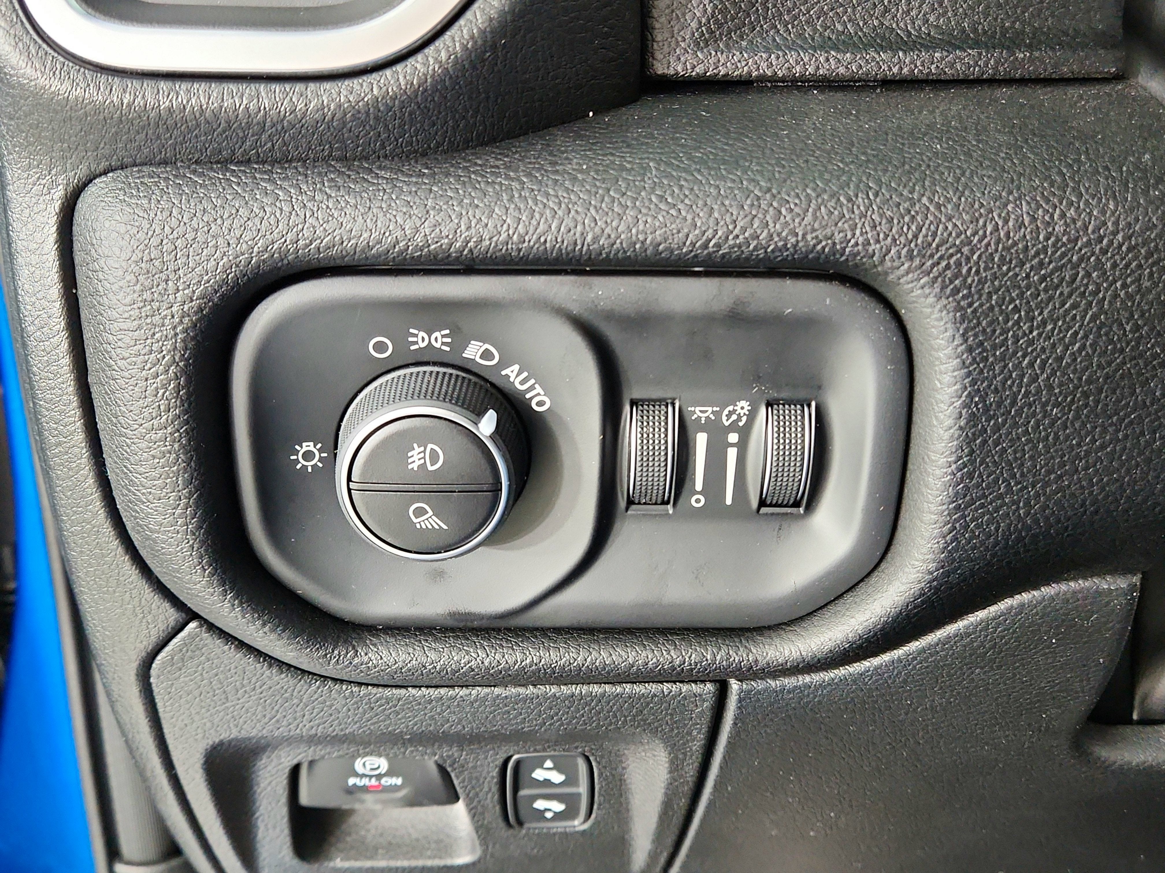 2026 RAM Ram 1500 RAM 1500 BIGHORN/LONESTAR CREW 4X4 (144.5 IN WB 5 FT 7 IN BOX)