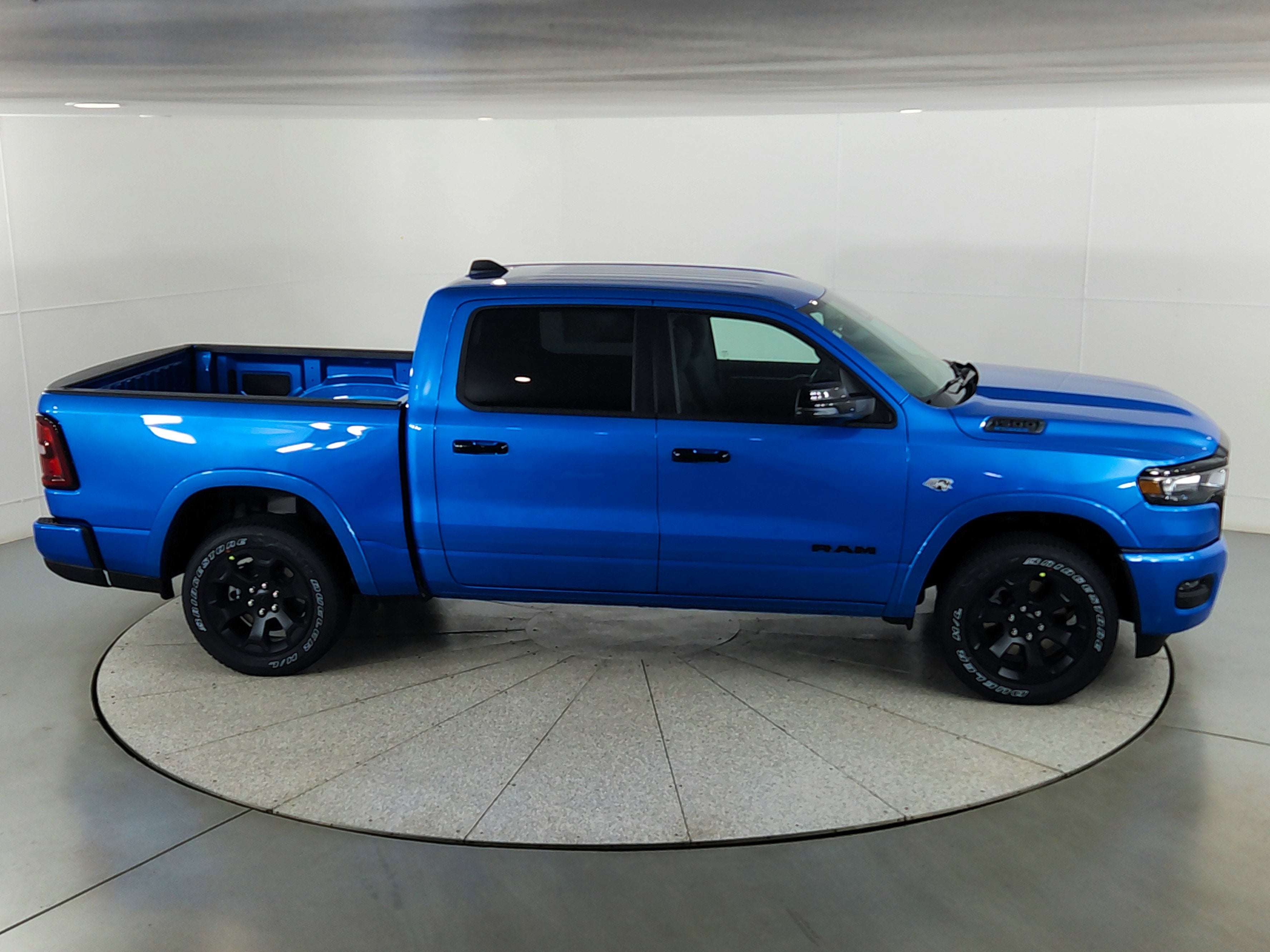 2026 RAM Ram 1500 RAM 1500 BIGHORN/LONESTAR CREW 4X4 (144.5 IN WB 5 FT 7 IN BOX)