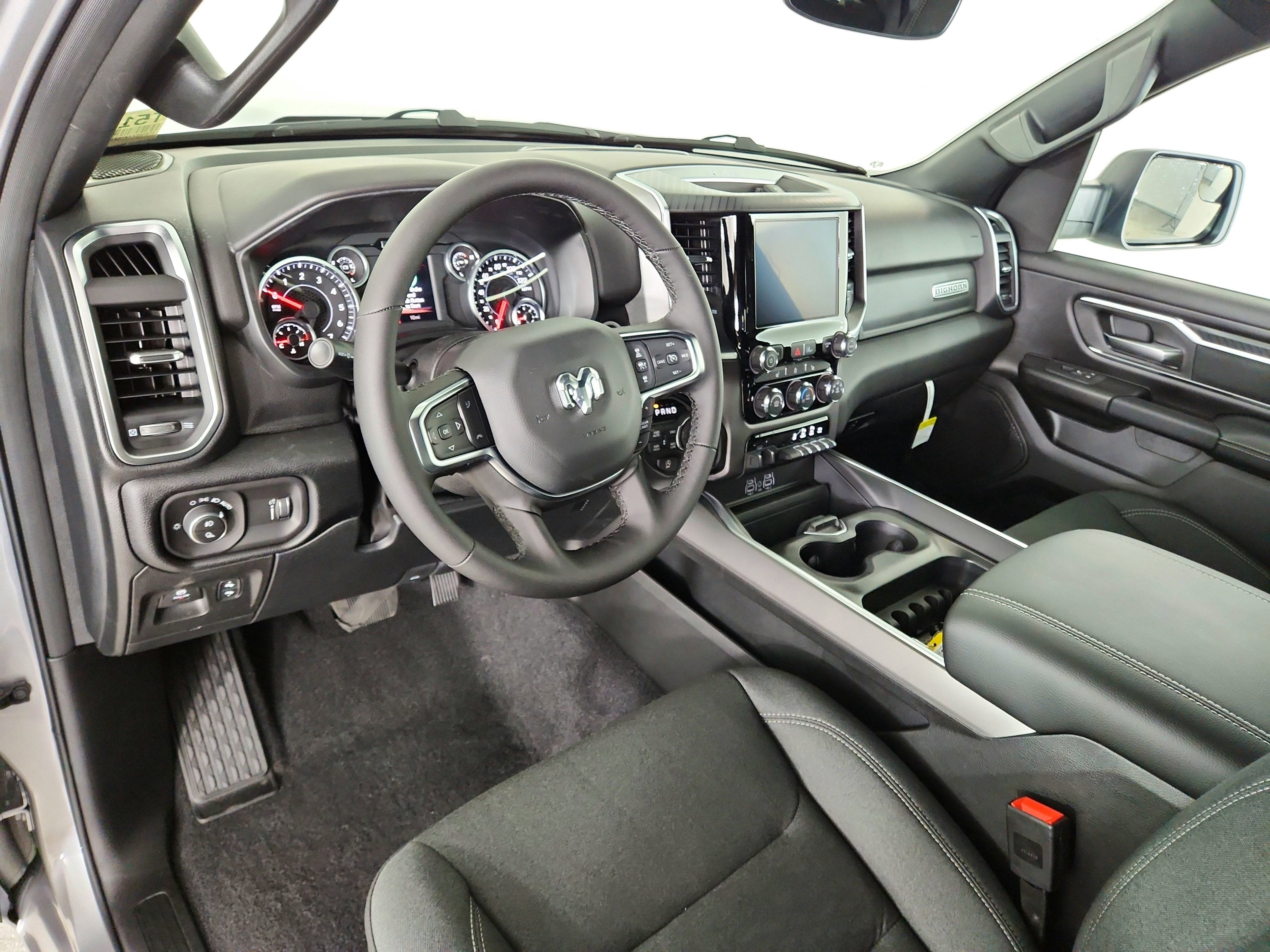 2026 RAM Ram 1500 RAM 1500 BIGHORN/LONESTAR CREW 4X4 (144.5 IN WB 5 FT 7 IN BOX)