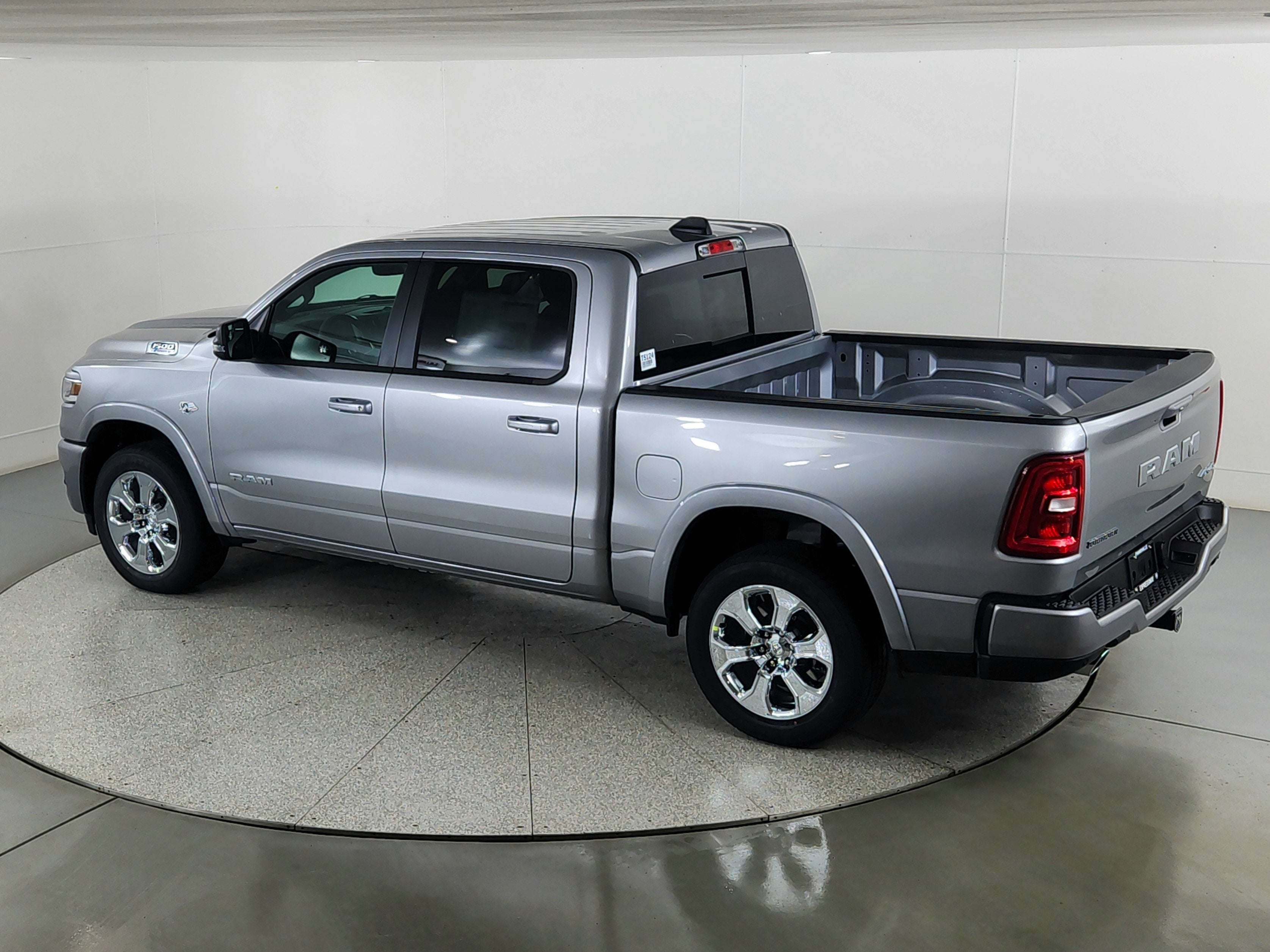 2026 RAM Ram 1500 RAM 1500 BIGHORN/LONESTAR CREW 4X4 (144.5 IN WB 5 FT 7 IN BOX)