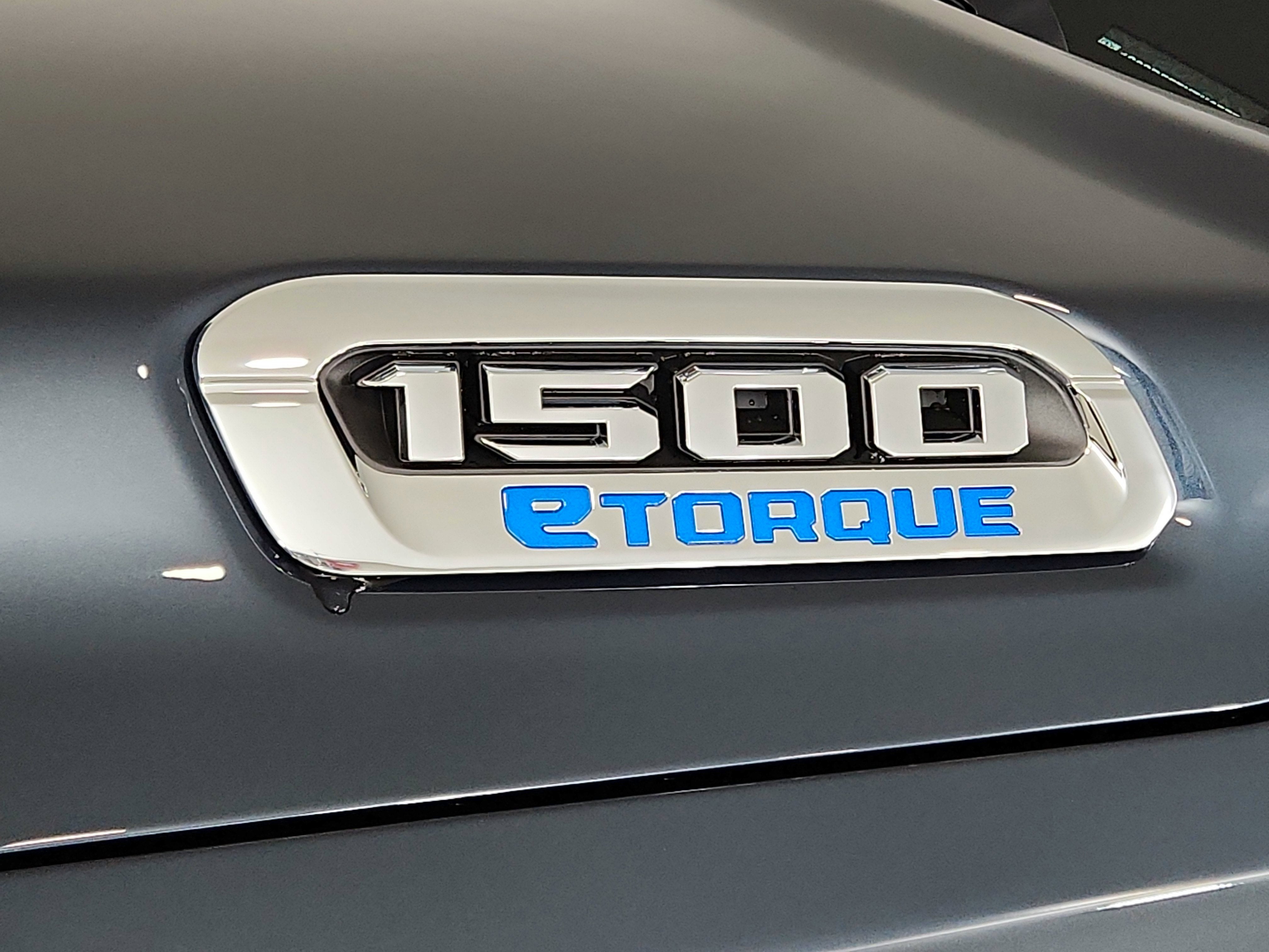 2026 RAM Ram 1500 RAM 1500 BIGHORN/LONESTAR CREW 4X4 (144.5 IN WB 5 FT 7 IN BOX)