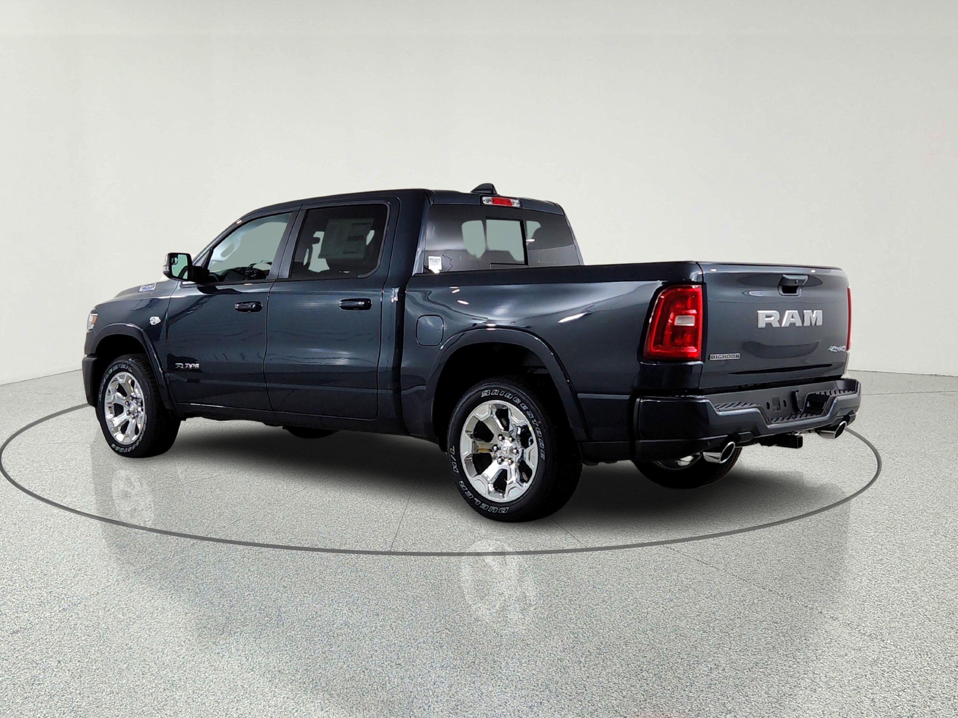 2026 RAM Ram 1500 RAM 1500 BIGHORN/LONESTAR CREW 4X4 (144.5 IN WB 5 FT 7 IN BOX)