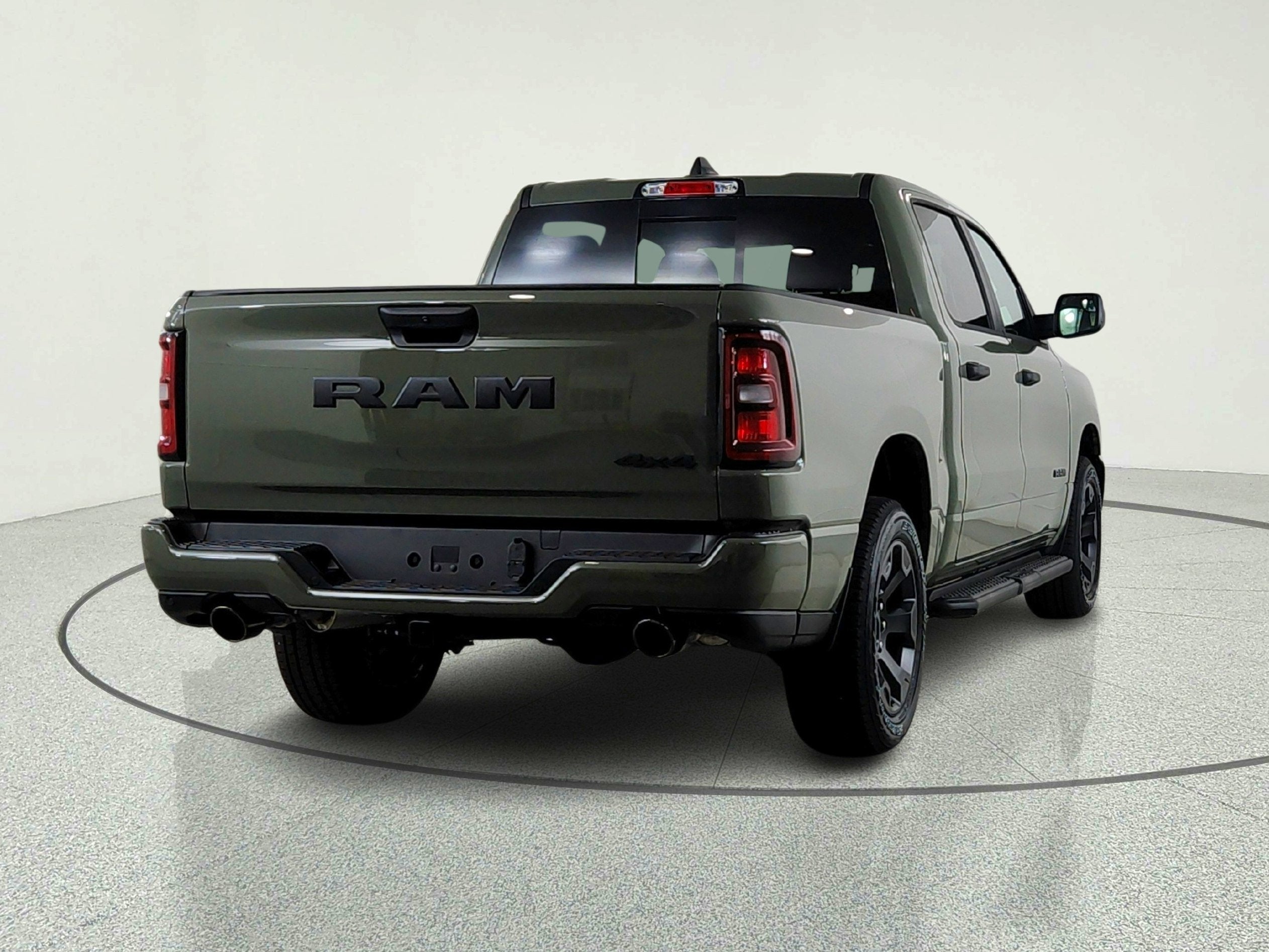 2026 RAM Ram 1500 RAM 1500 TRADESMAN CREW CAB 4X4 (144.5 IN WB 5 FT 7 IN BOX)