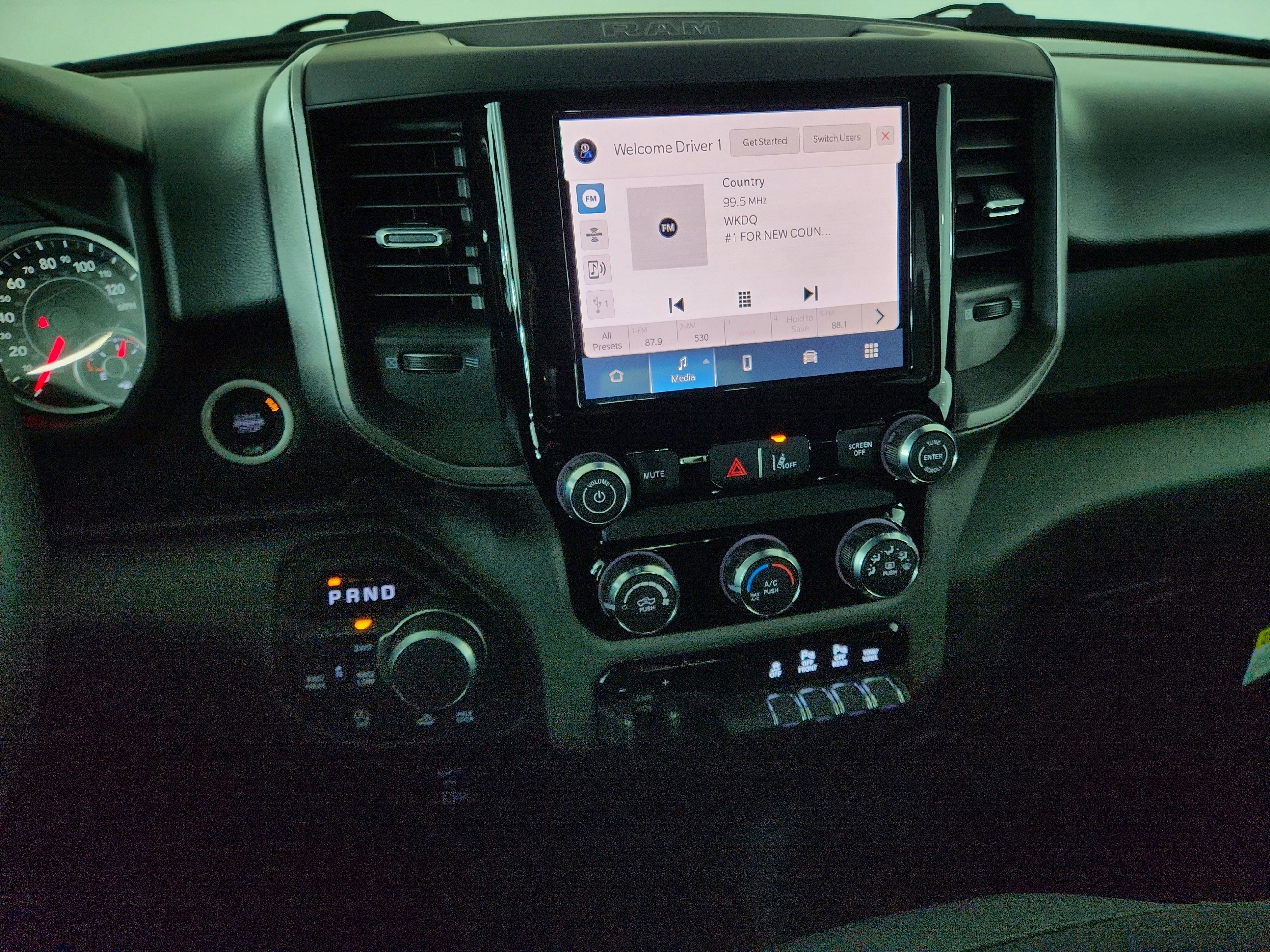 2026 RAM Ram 1500 2026 RAM 1500 TRADESMAN CREW CAB 4DR 144.5 WB 4WD