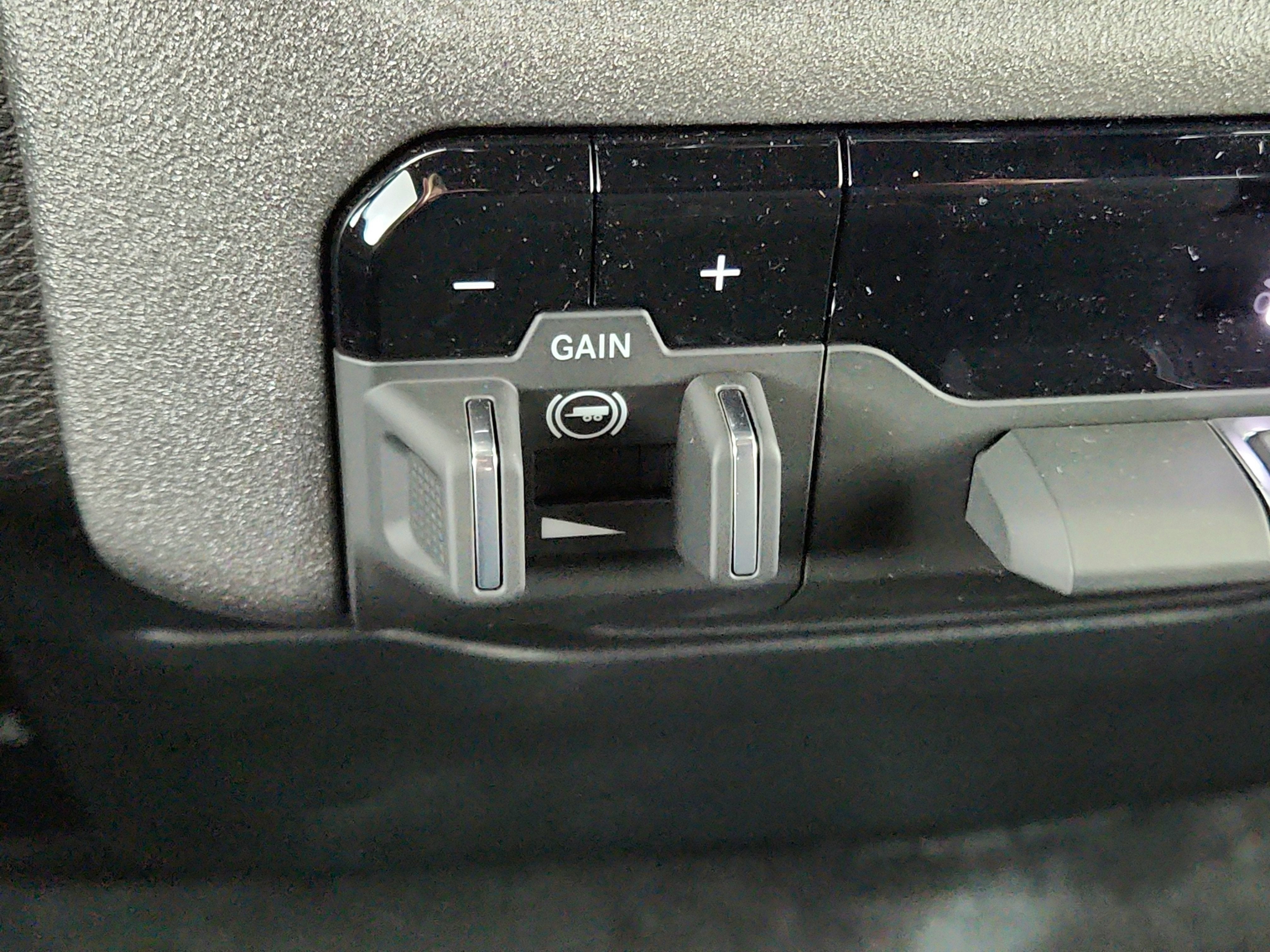 2026 RAM Ram 1500 2026 RAM 1500 TRADESMAN CREW CAB 4DR 144.5 WB 4WD