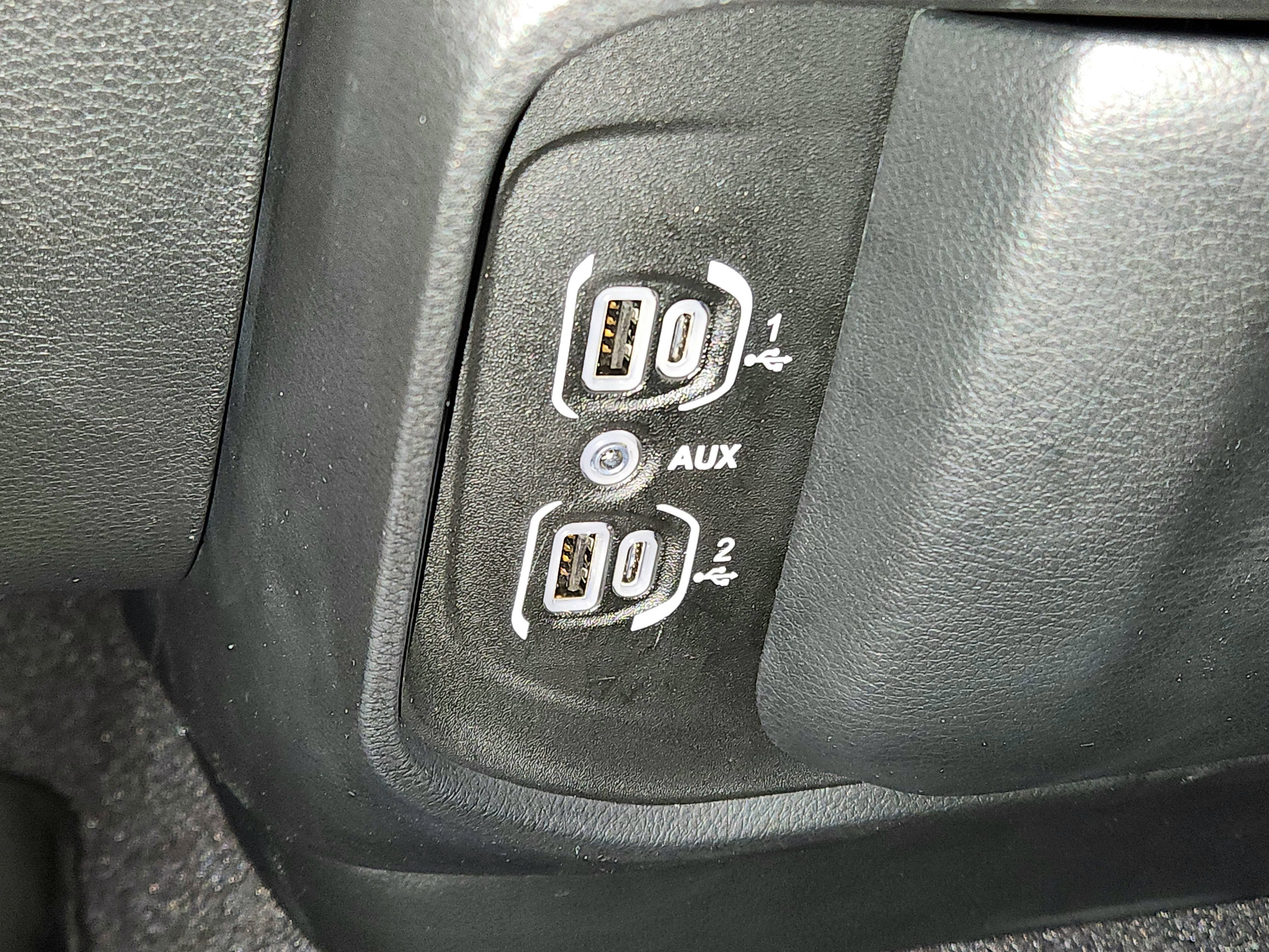 2026 RAM Ram 1500 2026 RAM 1500 TRADESMAN CREW CAB 4DR 144.5 WB 4WD