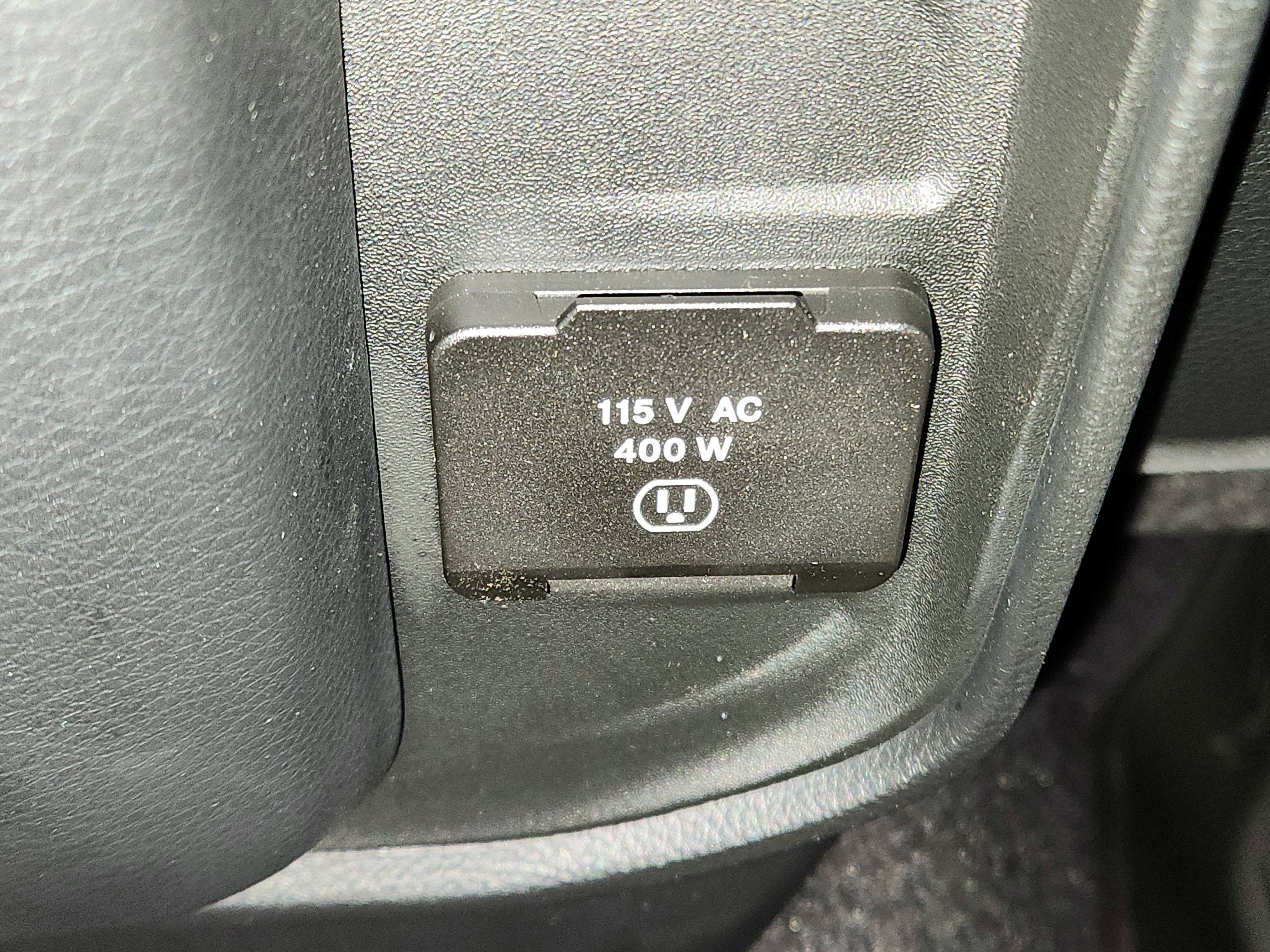 2026 RAM Ram 1500 2026 RAM 1500 TRADESMAN CREW CAB 4DR 144.5 WB 4WD