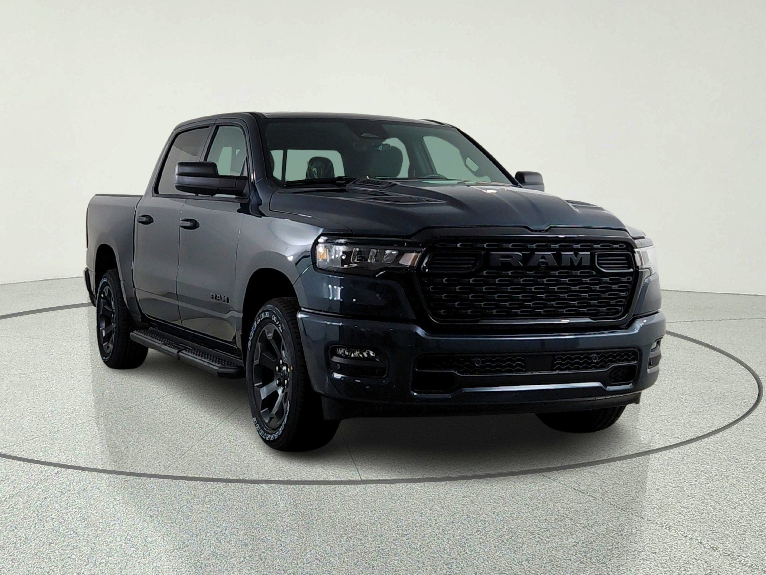 2026 RAM Ram 1500 RAM 1500 TRADESMAN CREW CAB 4X4 (144.5 IN WB 5 FT 7 IN BOX)