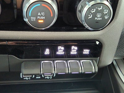 2026 RAM Ram 1500 RAM 1500 TRADESMAN CREW CAB 4X4 (144.5 IN WB 5 FT 7 IN BOX)