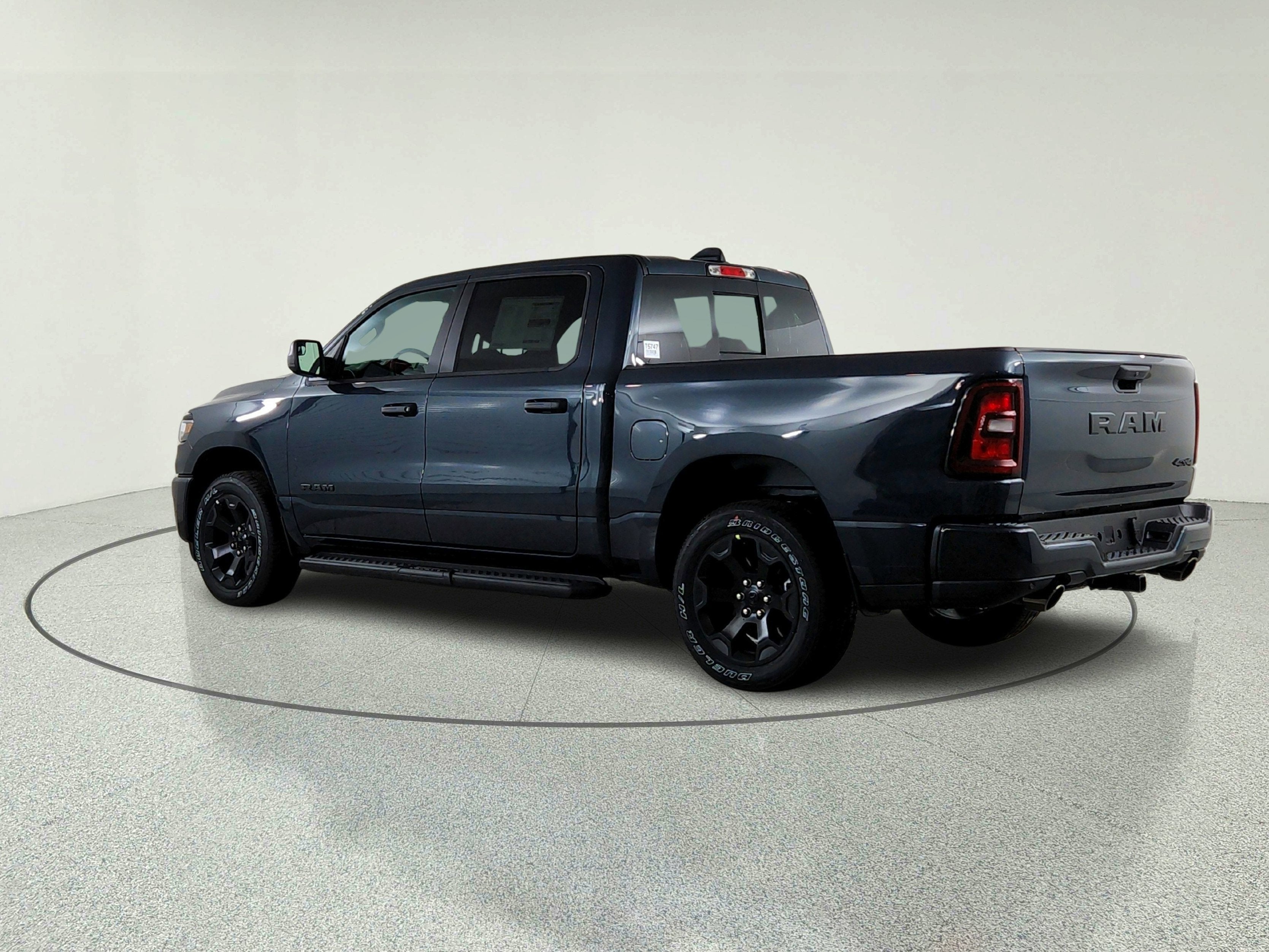 2026 RAM Ram 1500 RAM 1500 TRADESMAN CREW CAB 4X4 (144.5 IN WB 5 FT 7 IN BOX)