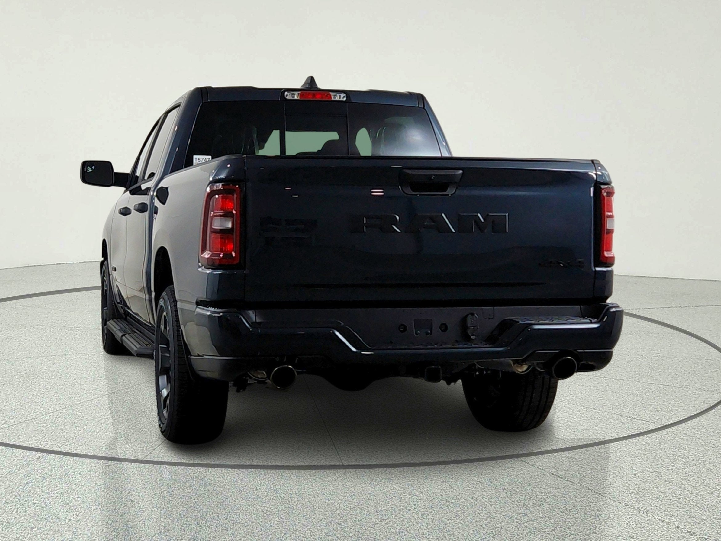 2026 RAM Ram 1500 RAM 1500 TRADESMAN CREW CAB 4X4 (144.5 IN WB 5 FT 7 IN BOX)