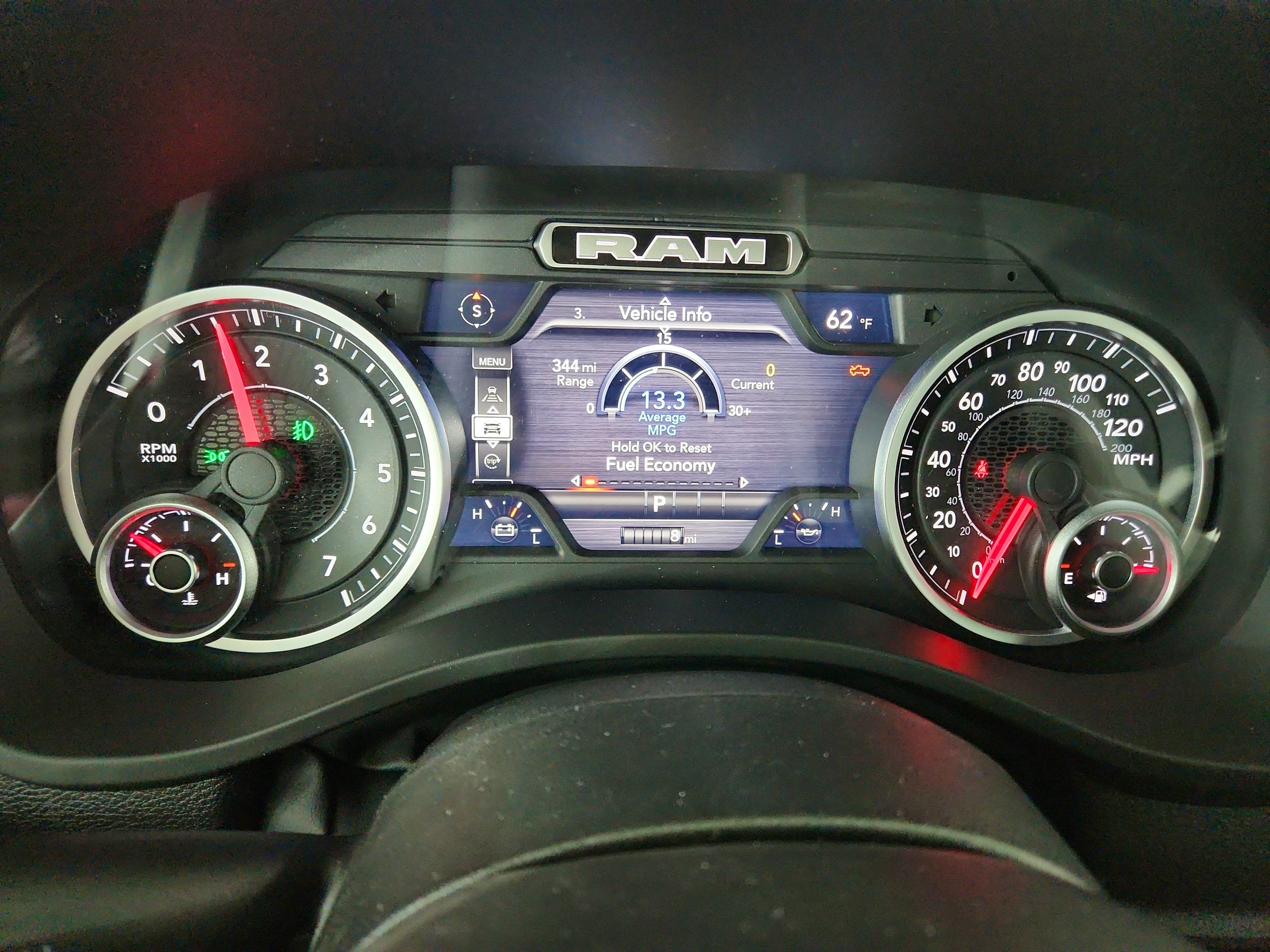 2026 RAM Ram 1500 RAM 1500 TRADESMAN CREW CAB 4X4 (144.5 IN WB 5 FT 7 IN BOX)
