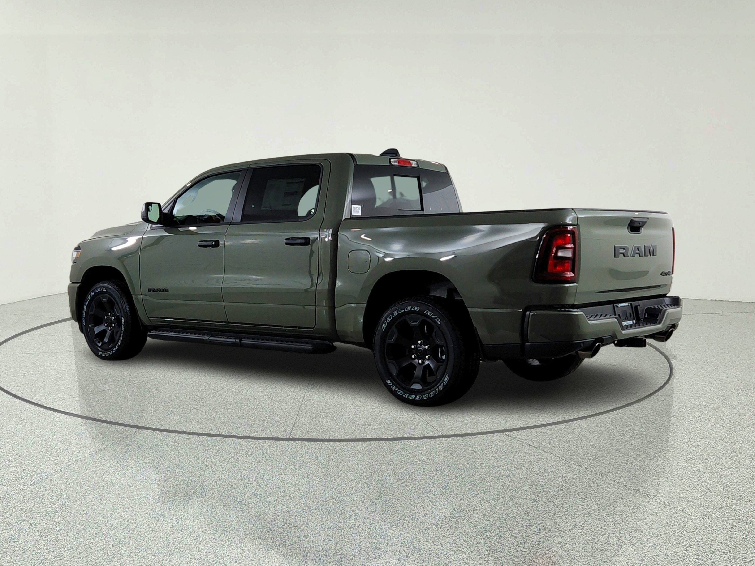 2026 RAM Ram 1500 RAM 1500 TRADESMAN CREW CAB 4X4 (144.5 IN WB 5 FT 7 IN BOX)