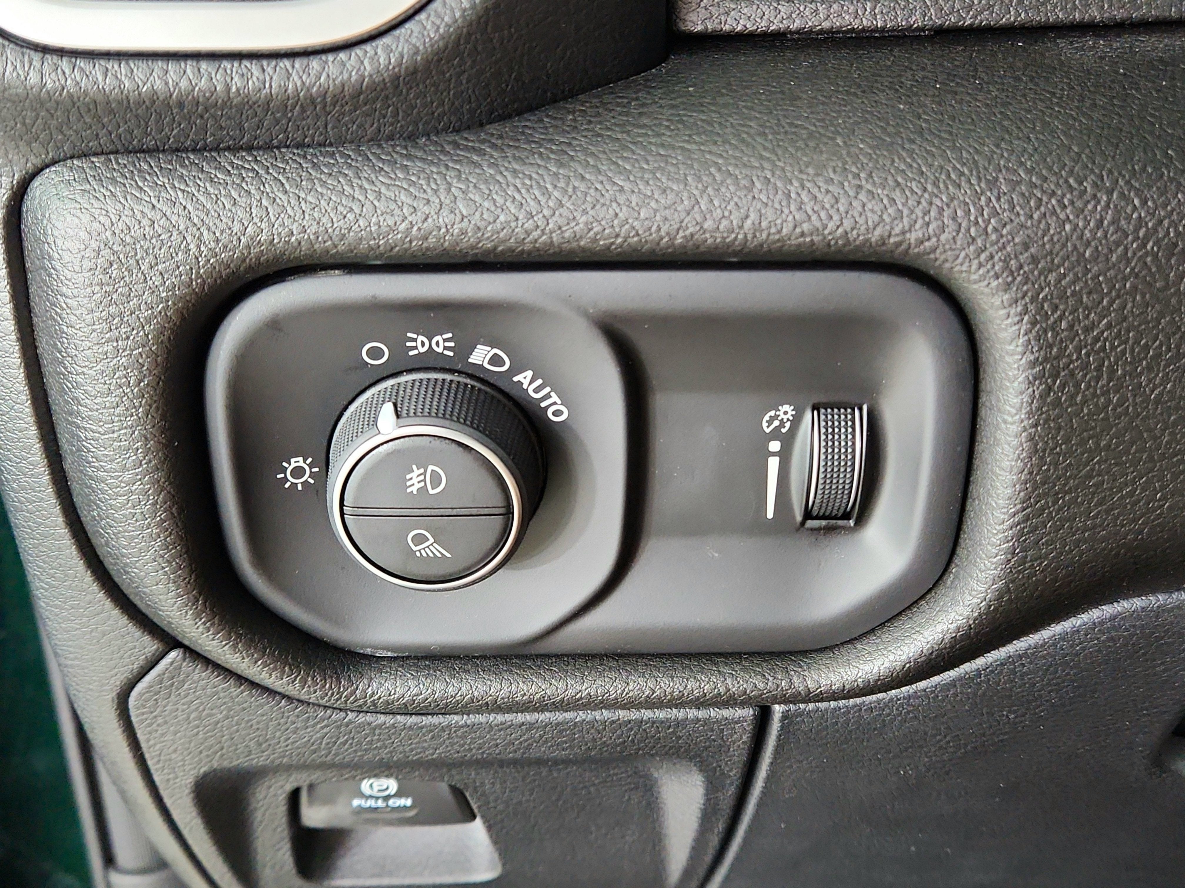 2026 RAM Ram 1500 Express