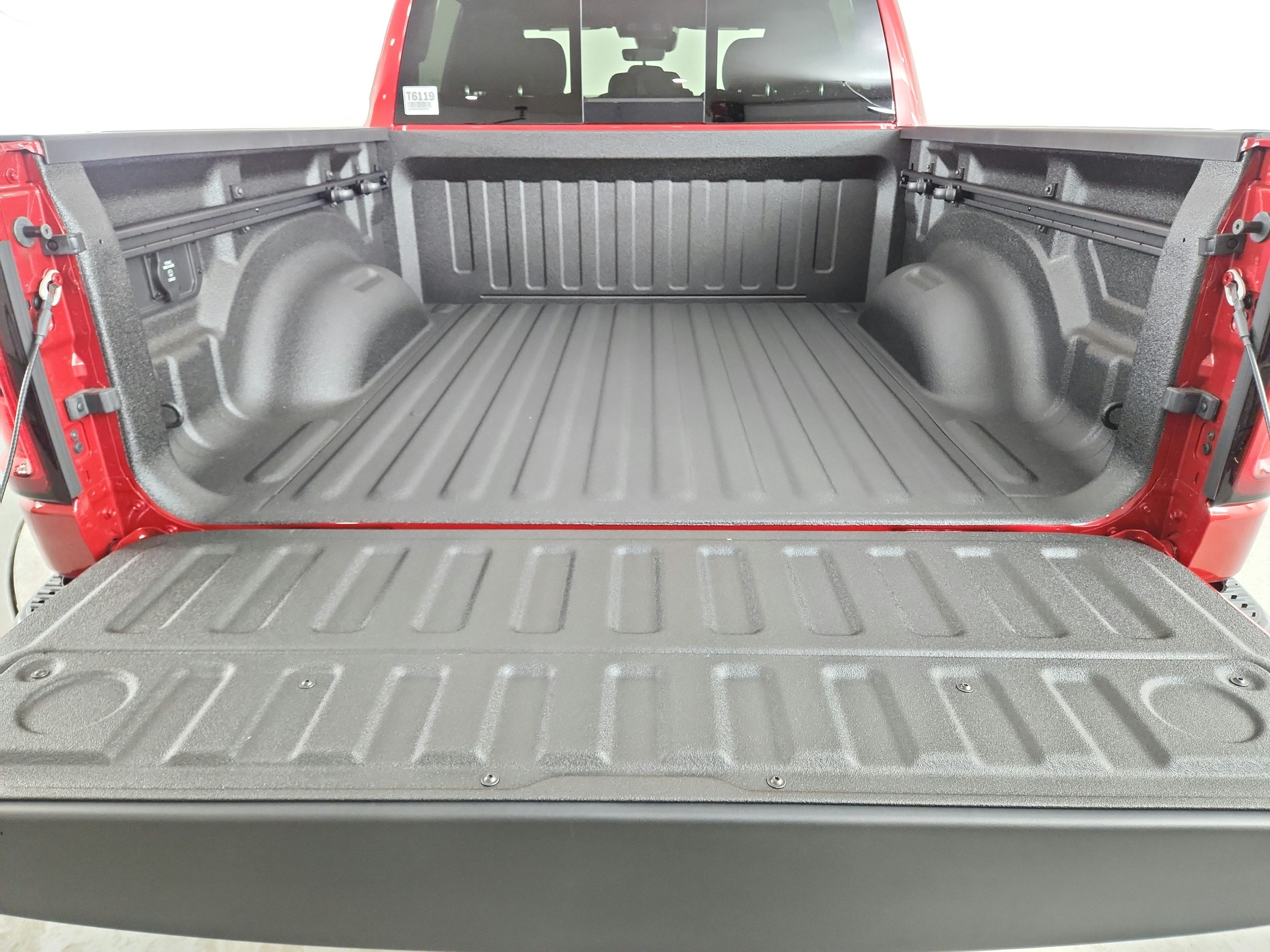 2026 RAM Ram 1500 Warlock 4x4 Crew Cab 5'7" Box