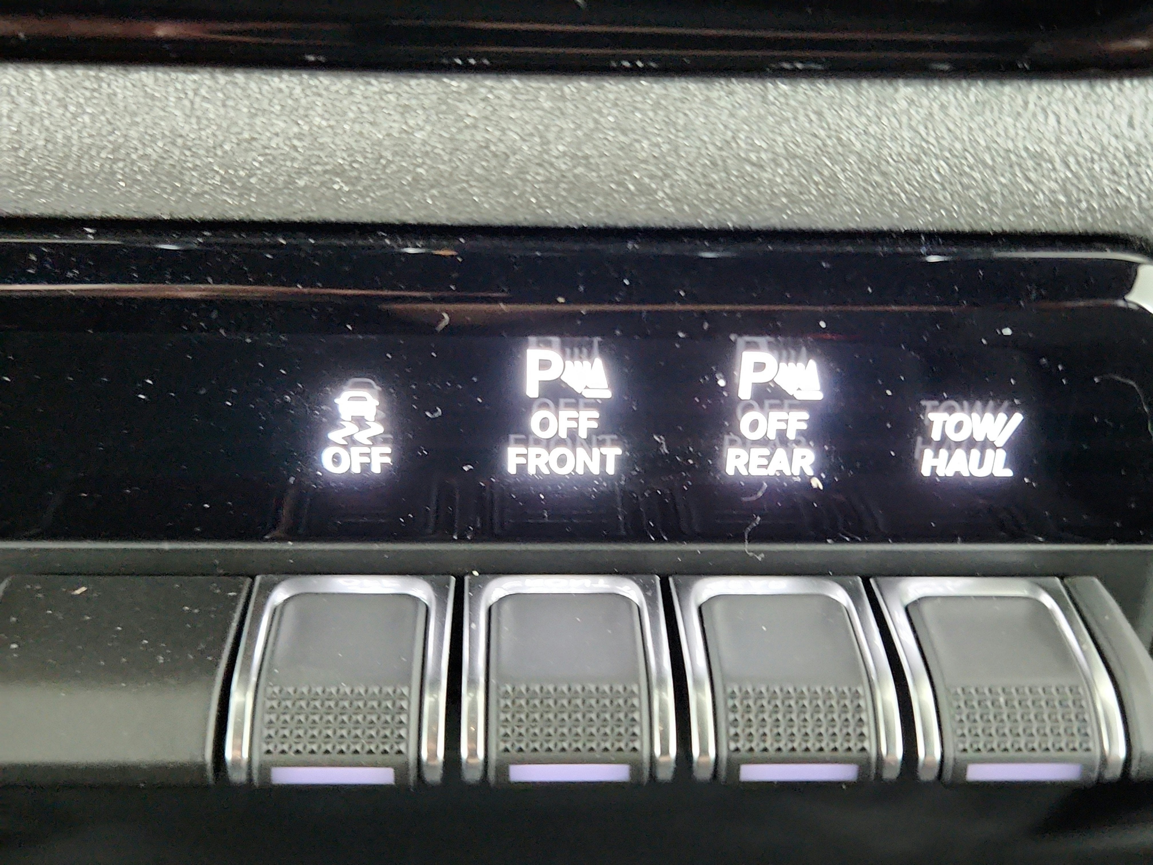 2026 RAM Ram 1500 Warlock 4x4 Crew Cab 5'7" Box