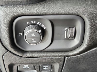 2026 RAM Ram 1500 Warlock 4x4 Crew Cab 5'7" Box