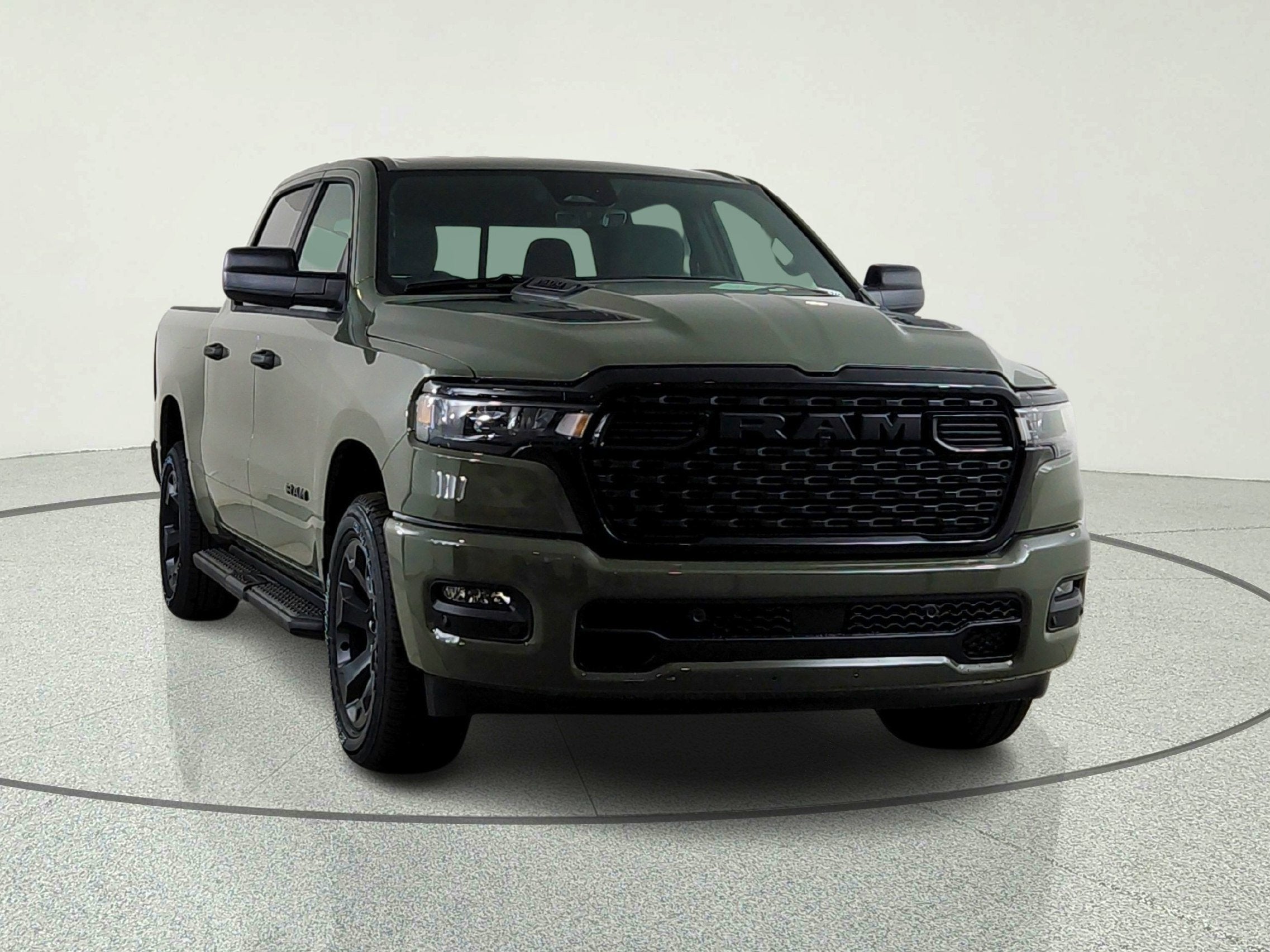 2026 RAM Ram 1500 RAM 1500 TRADESMAN CREW CAB 4X4 (144.5 IN WB 5 FT 7 IN BOX)