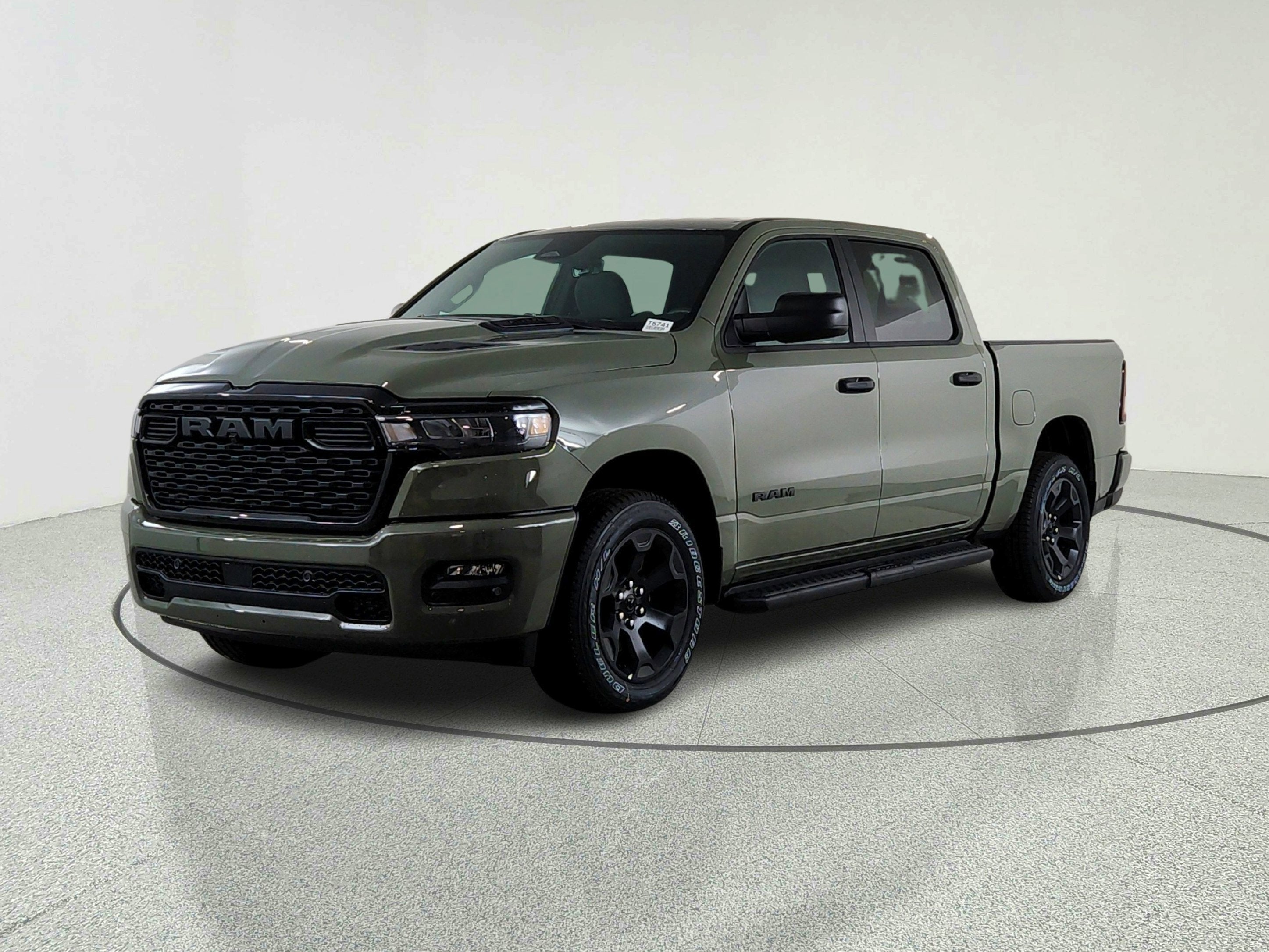2026 RAM Ram 1500 RAM 1500 TRADESMAN CREW CAB 4X4 (144.5 IN WB 5 FT 7 IN BOX)