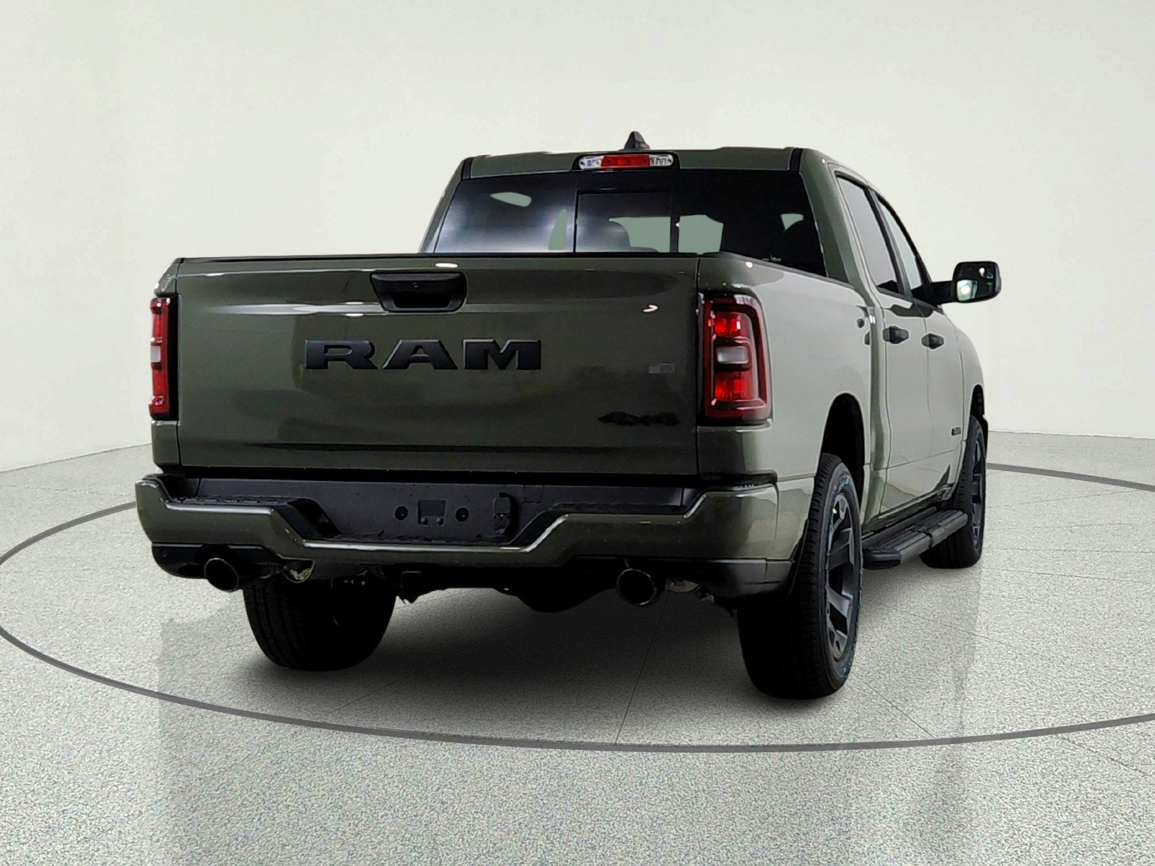 2026 RAM Ram 1500 RAM 1500 TRADESMAN CREW CAB 4X4 (144.5 IN WB 5 FT 7 IN BOX)