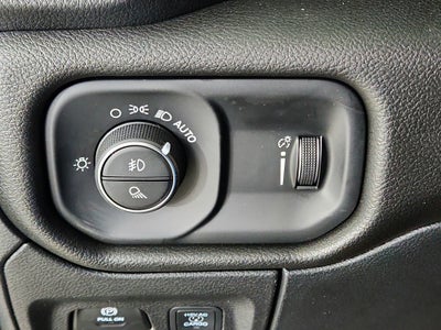 2026 RAM Ram 1500 2026 RAM 1500 TRADESMAN CREW CAB 4DR 144.5 WB 4WD